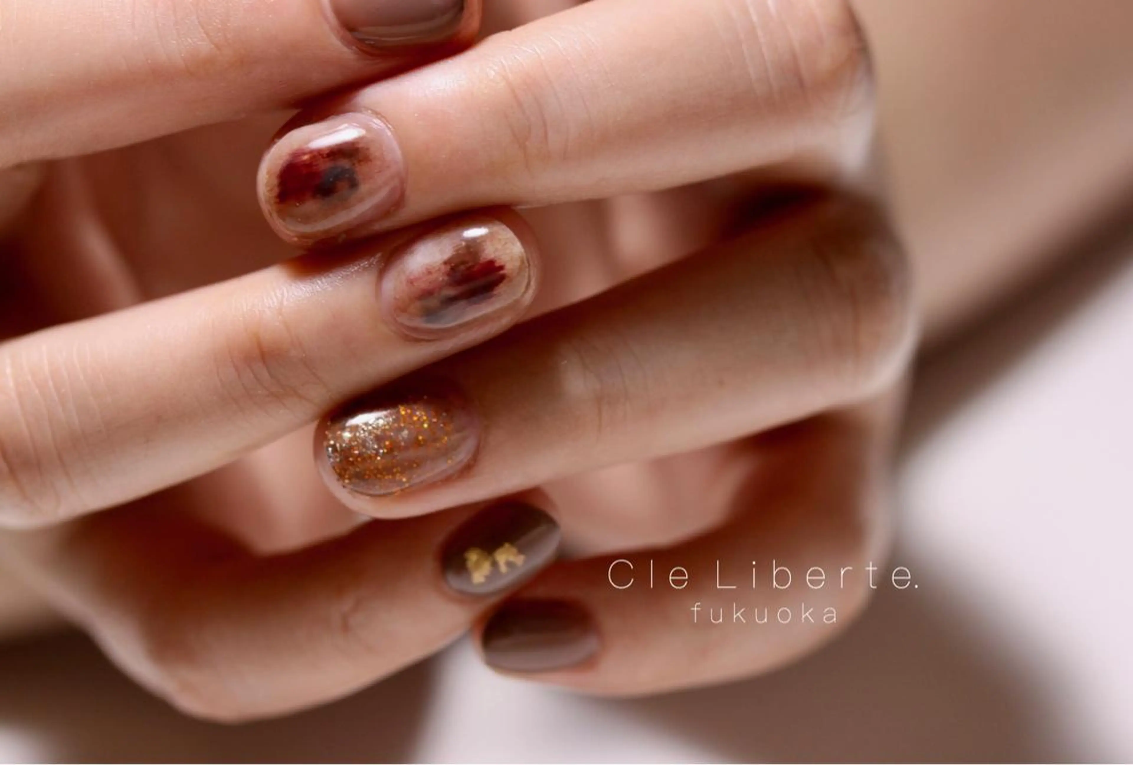 ネイル ニュアンスネイル Elio 国泰寺のネイルデザイン