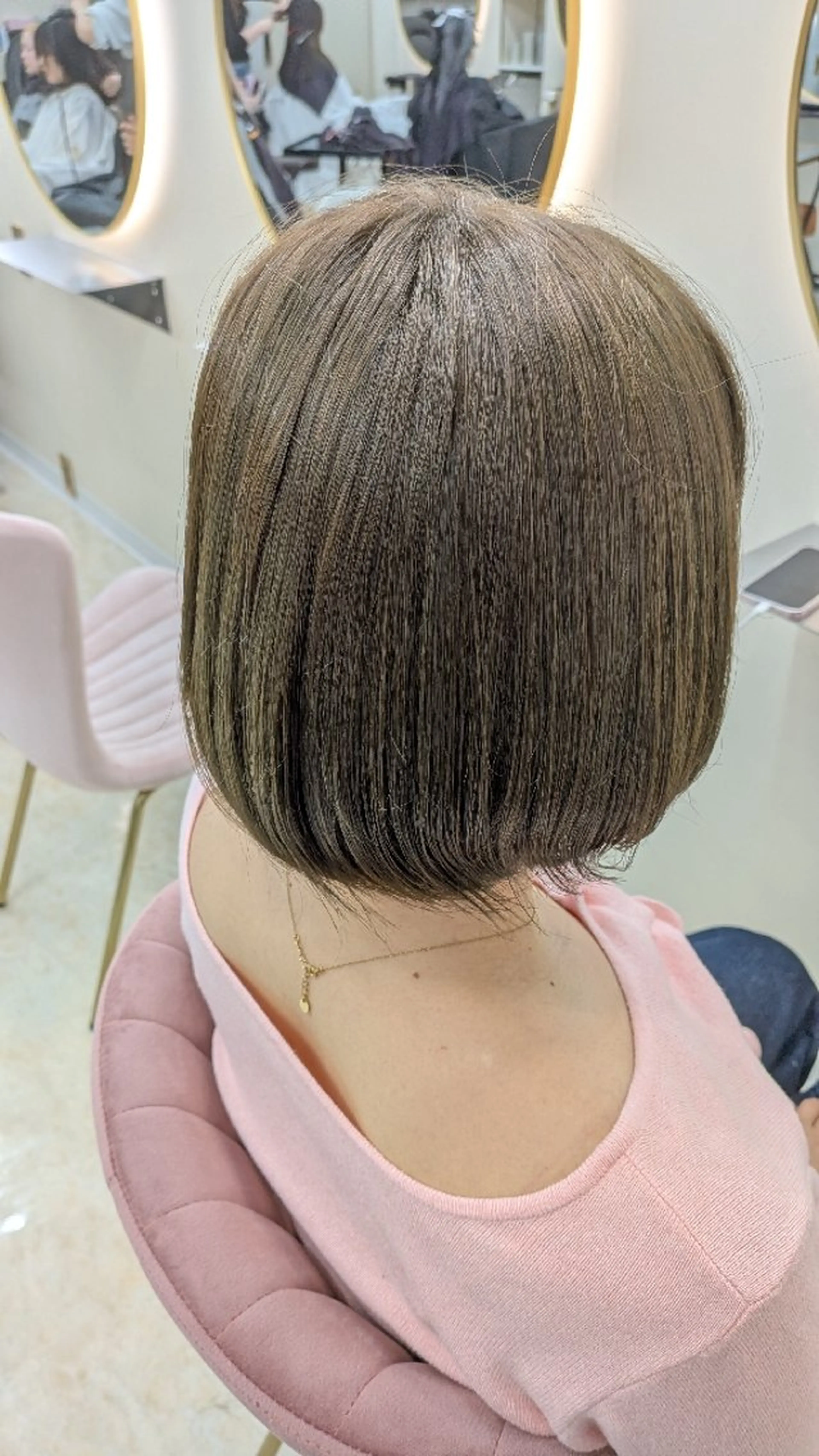 ショート カラー グレージュ オリーブグレージュ オリーブグレー 原田 来実のヘアスタイル