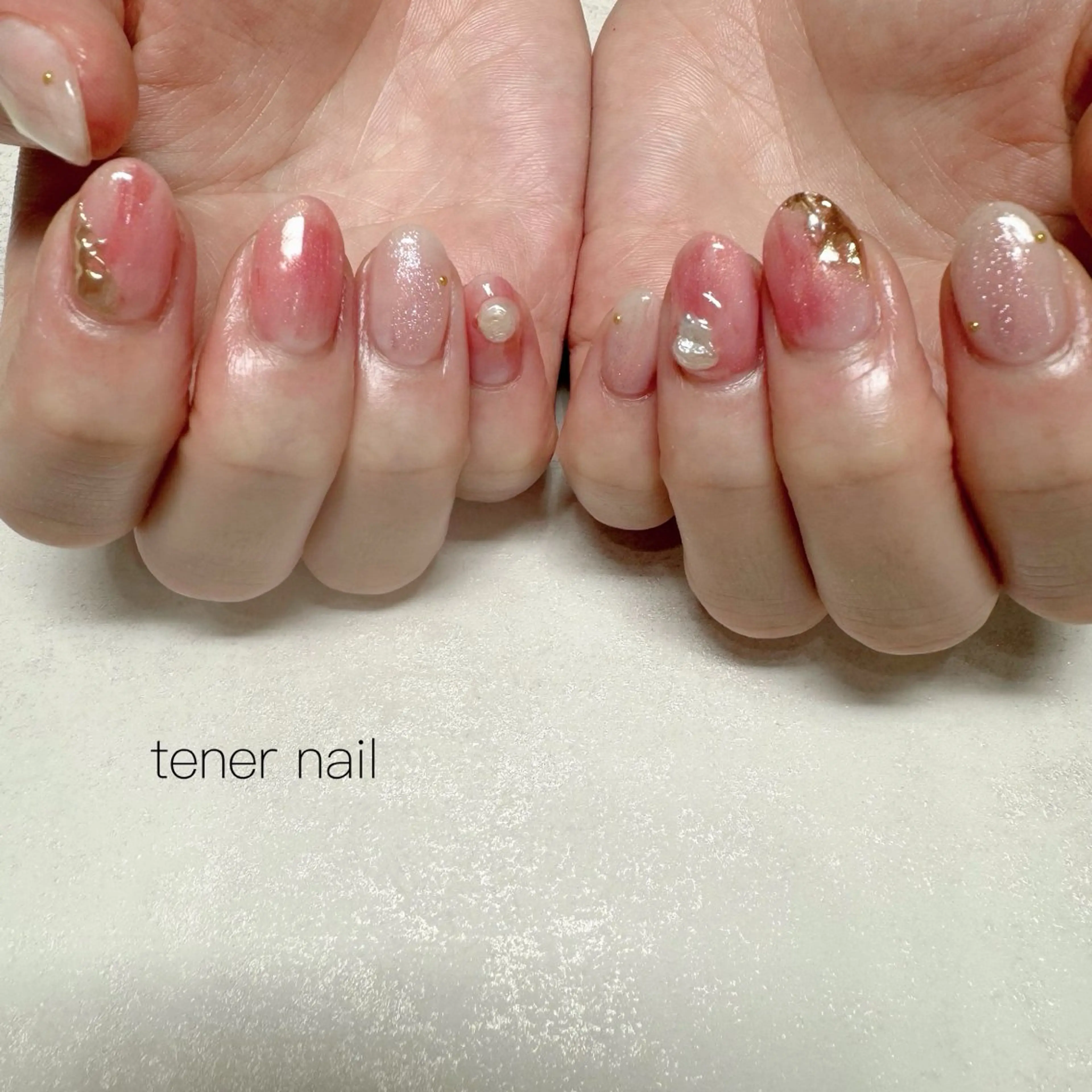 ネイル ニュアンスネイル ピンク ハンドネイル tener  nail  テネルネイル所属・テネルネイル tener nailのネイルデザイン