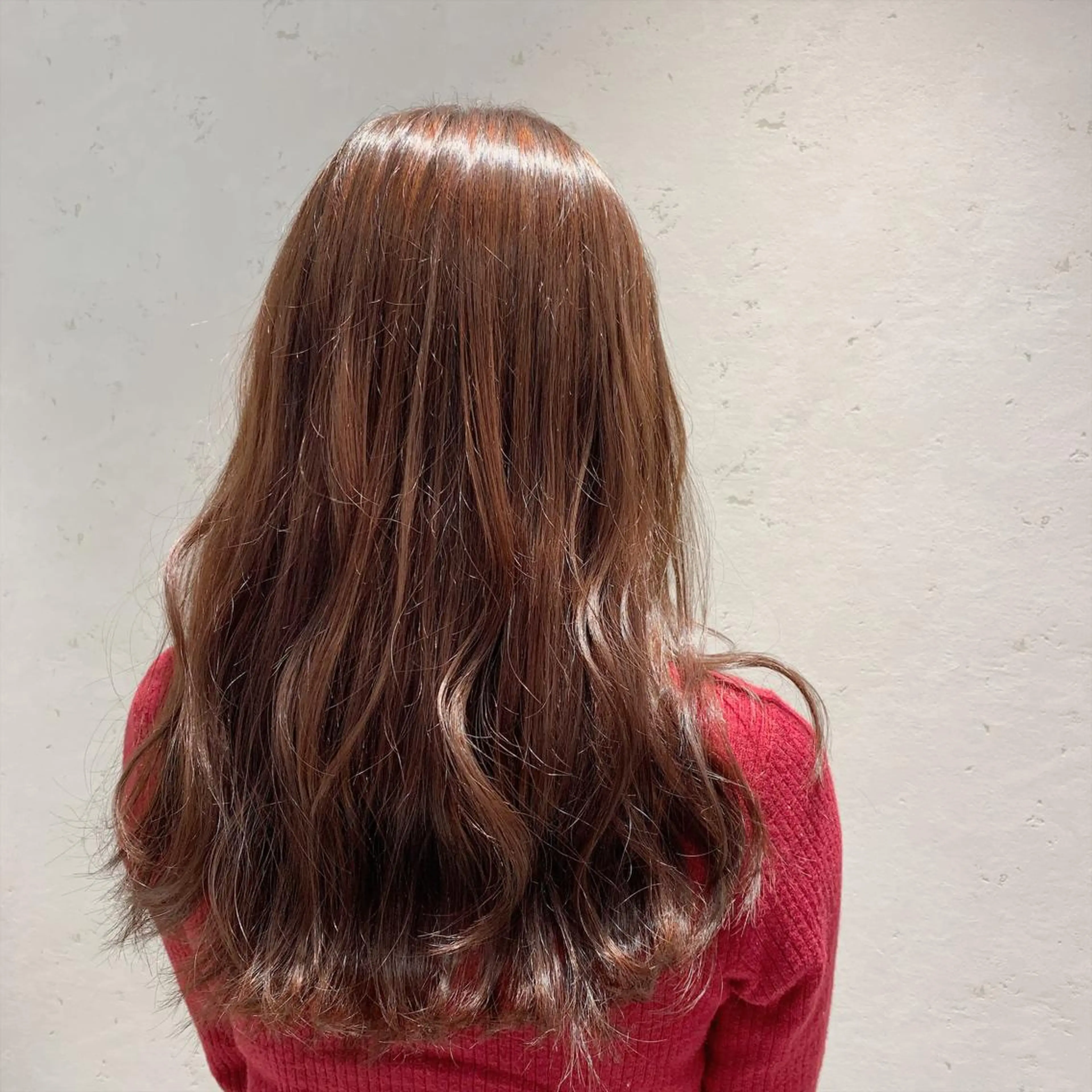 ロング 外山 実咲のヘアスタイル