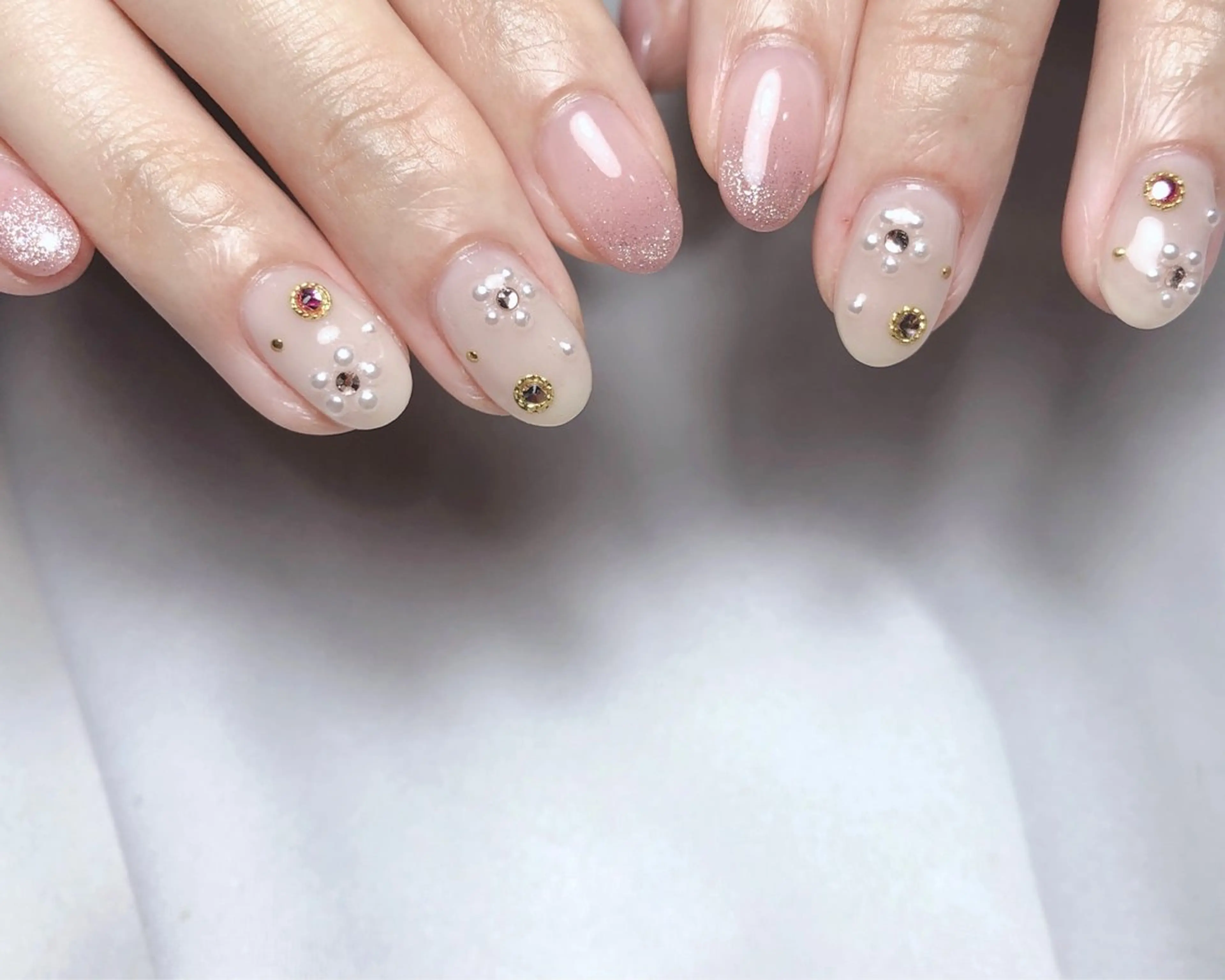 ネイル マグネットネイル ストーンネイル ハンドネイル saki_ nail heronのネイルデザイン