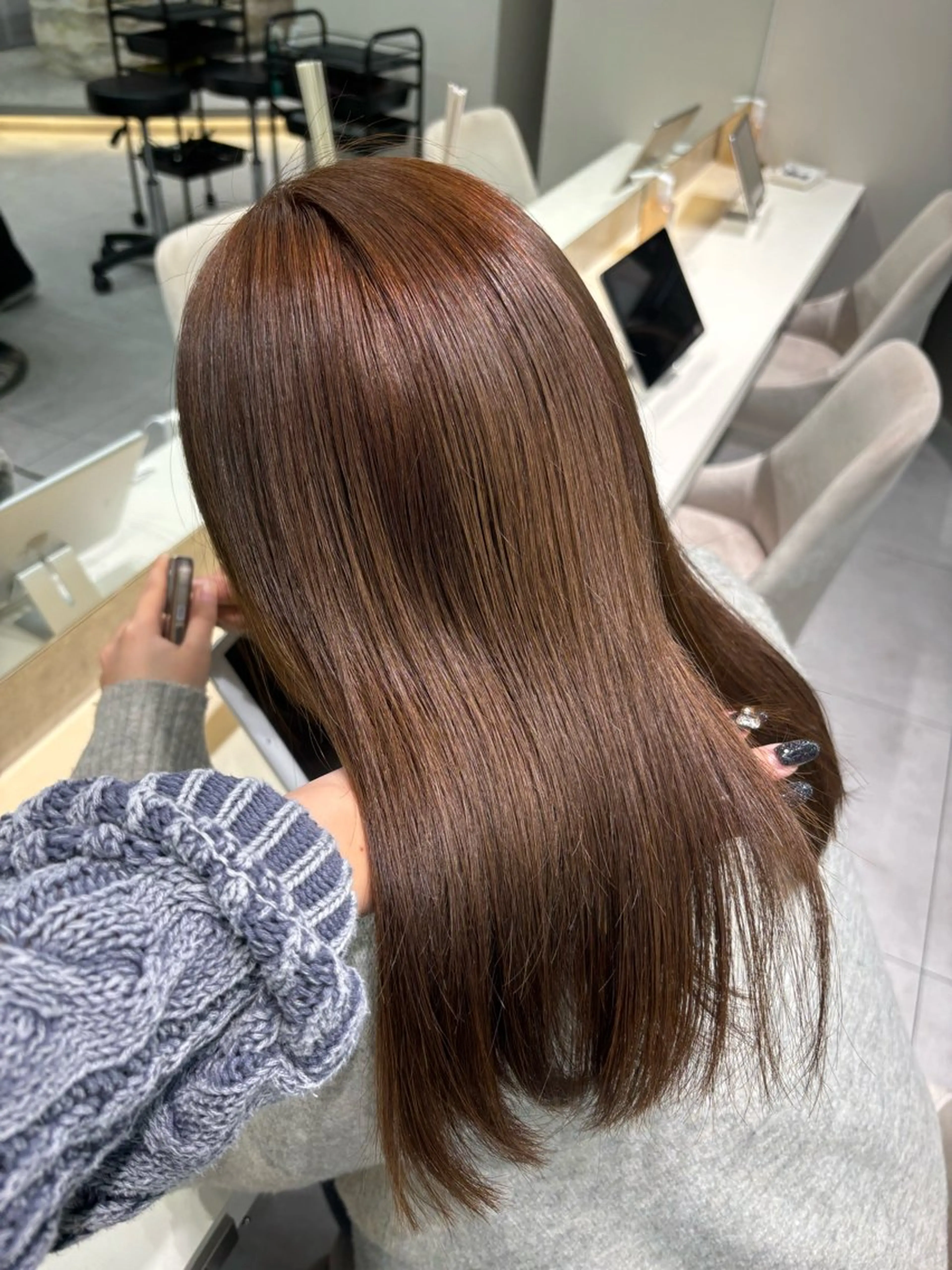 カラー ベージュカラー ブリーチ ブリーチなしカラー あいり／艶髪 、透明感カラー🩶のヘアスタイル