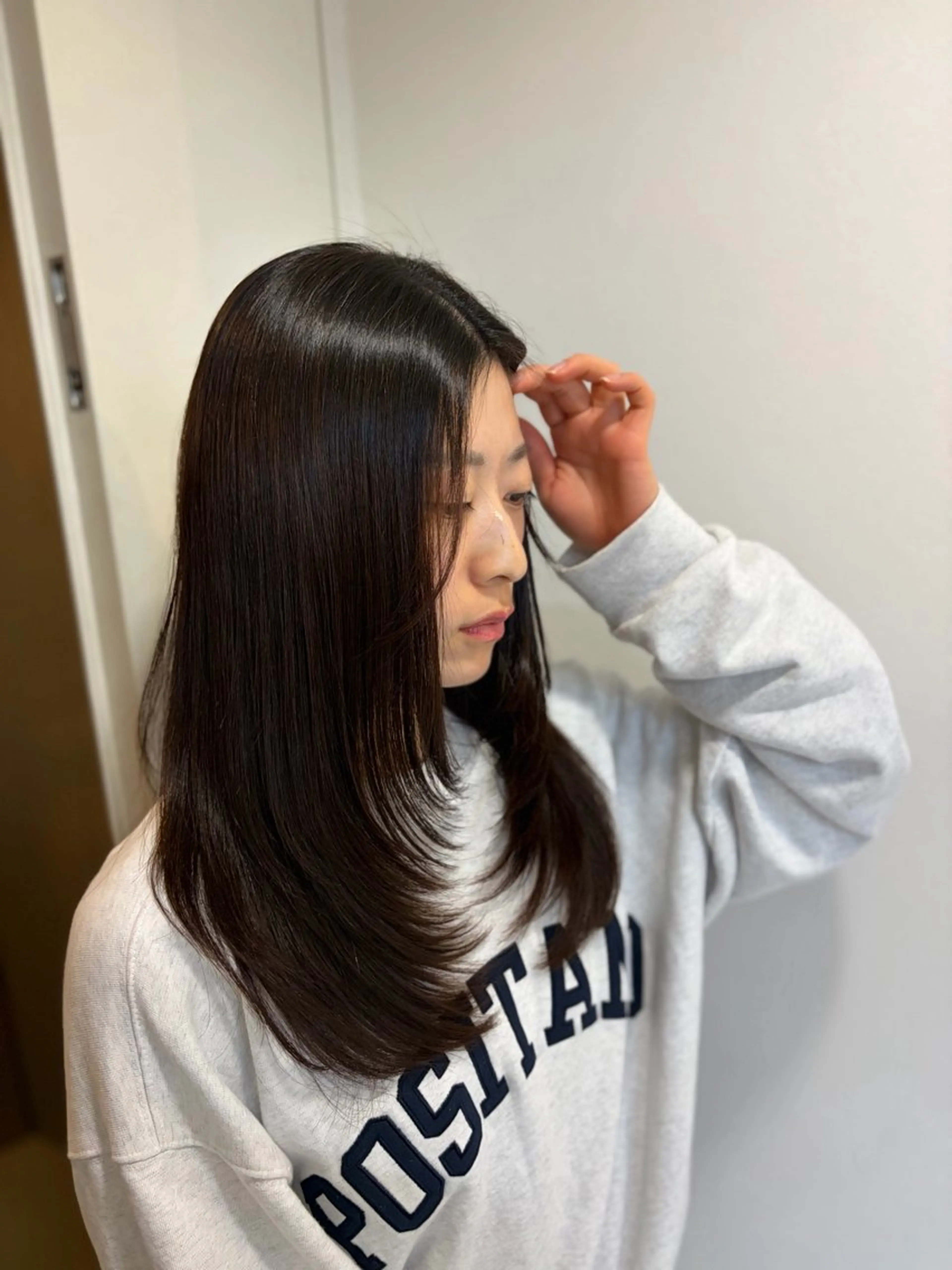 ロング レイヤーカット UNBIRTHDAY いずみのヘアスタイル