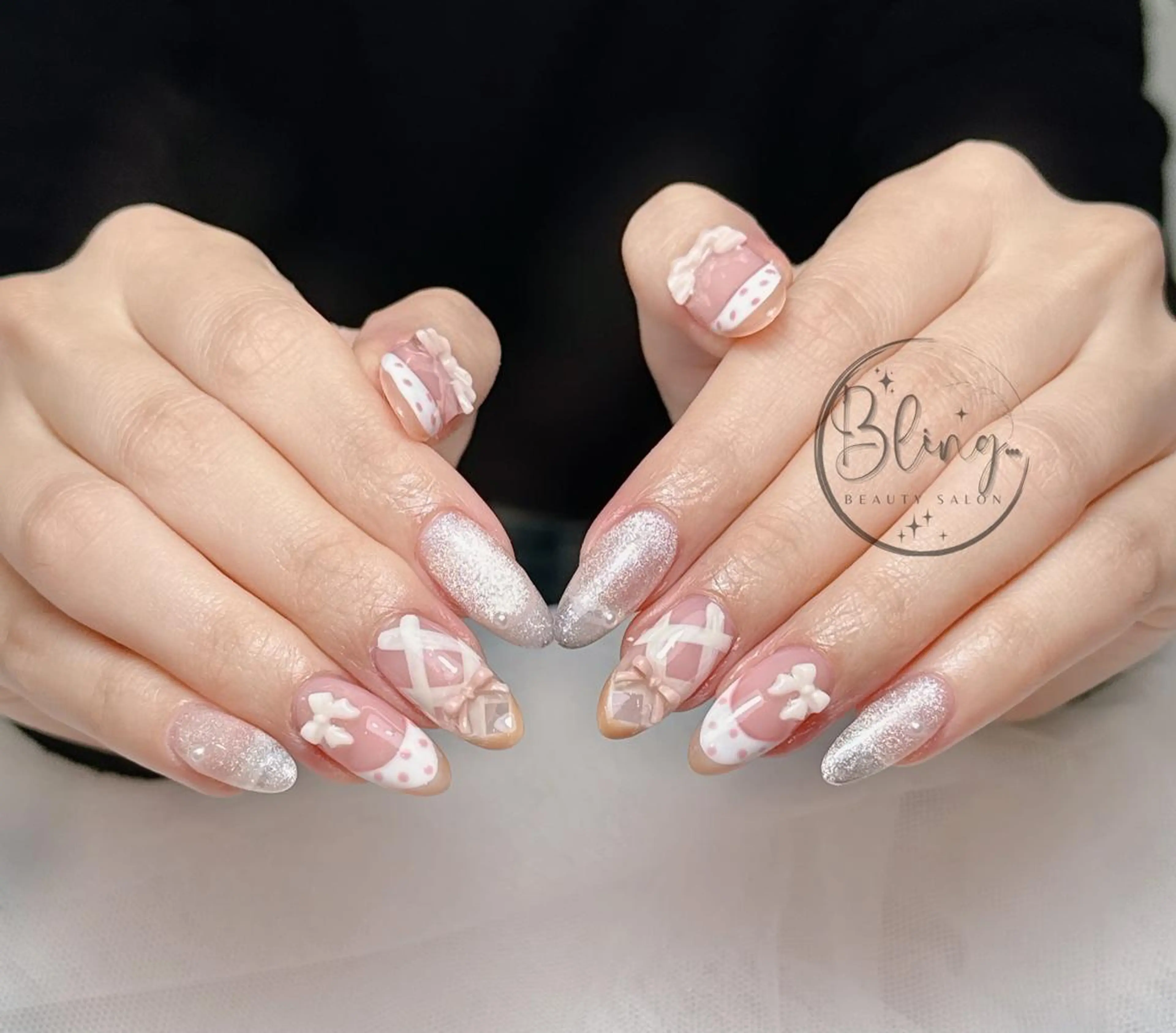 ロング 韓国風ヘア ハンドネイル Bling Salonのネイルデザイン