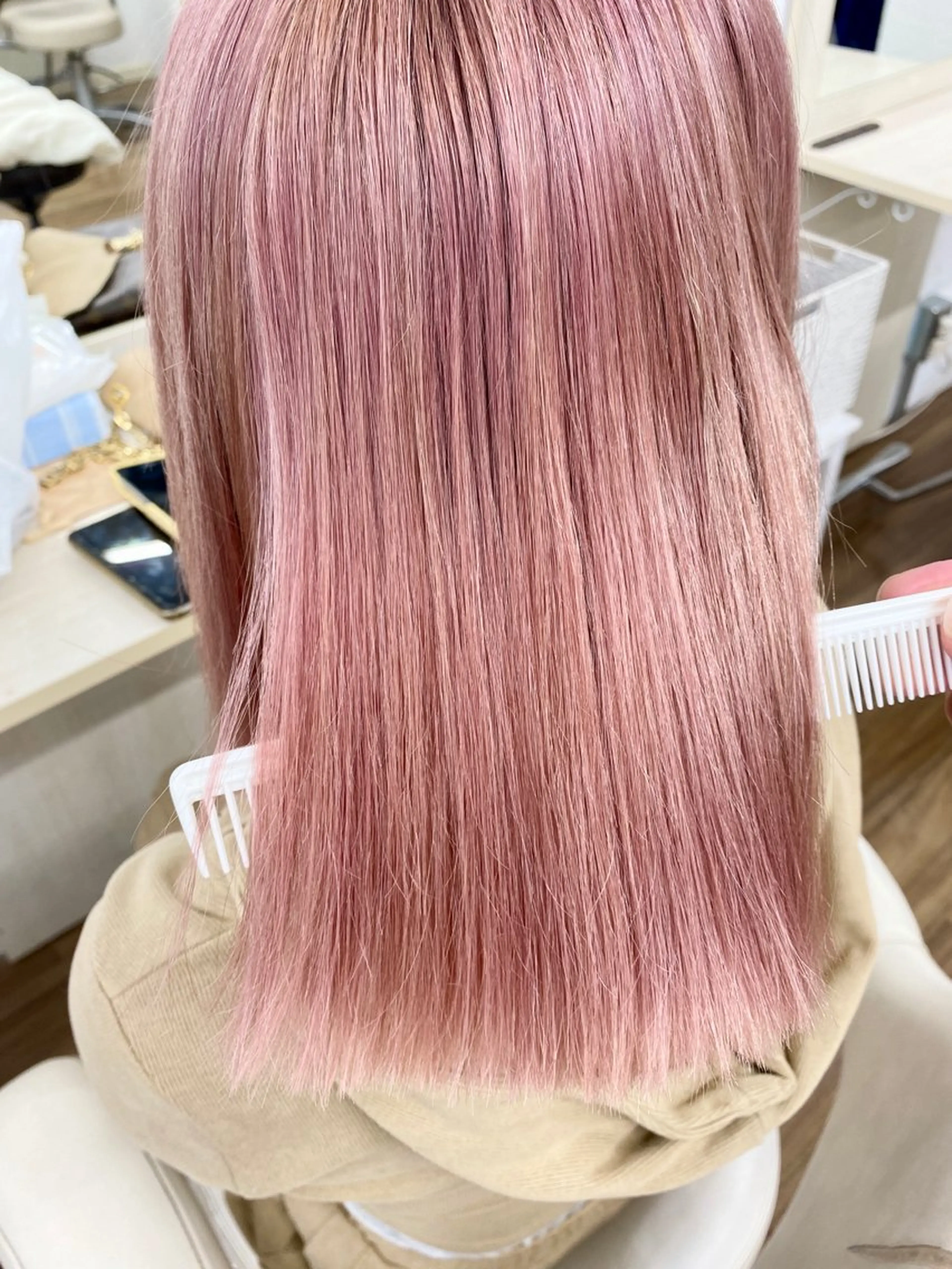 ショート カラー ヘアアレンジ ブリーチ ピンクカラー トリートメント カット ヘアカラー トリートメント GLOSS 心斎橋 山上のヘアスタイル