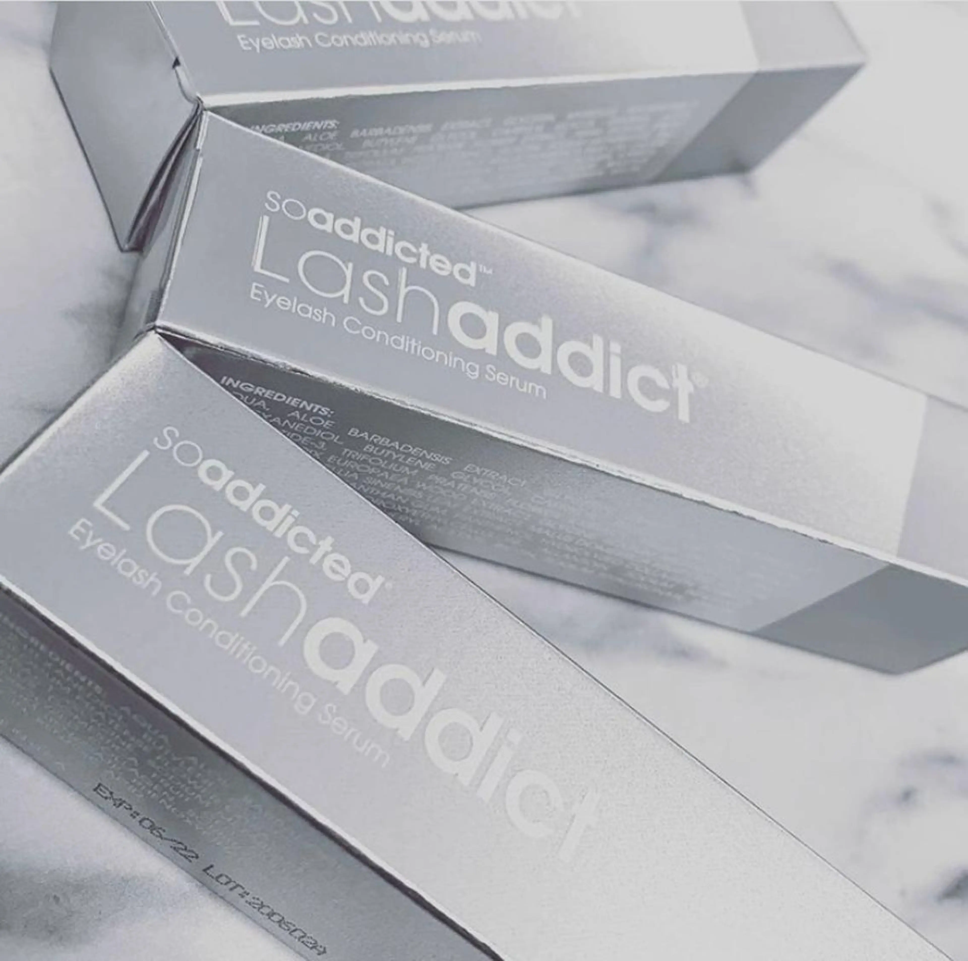 _WHITE 南海難波店のマツエク・マツパデザイン