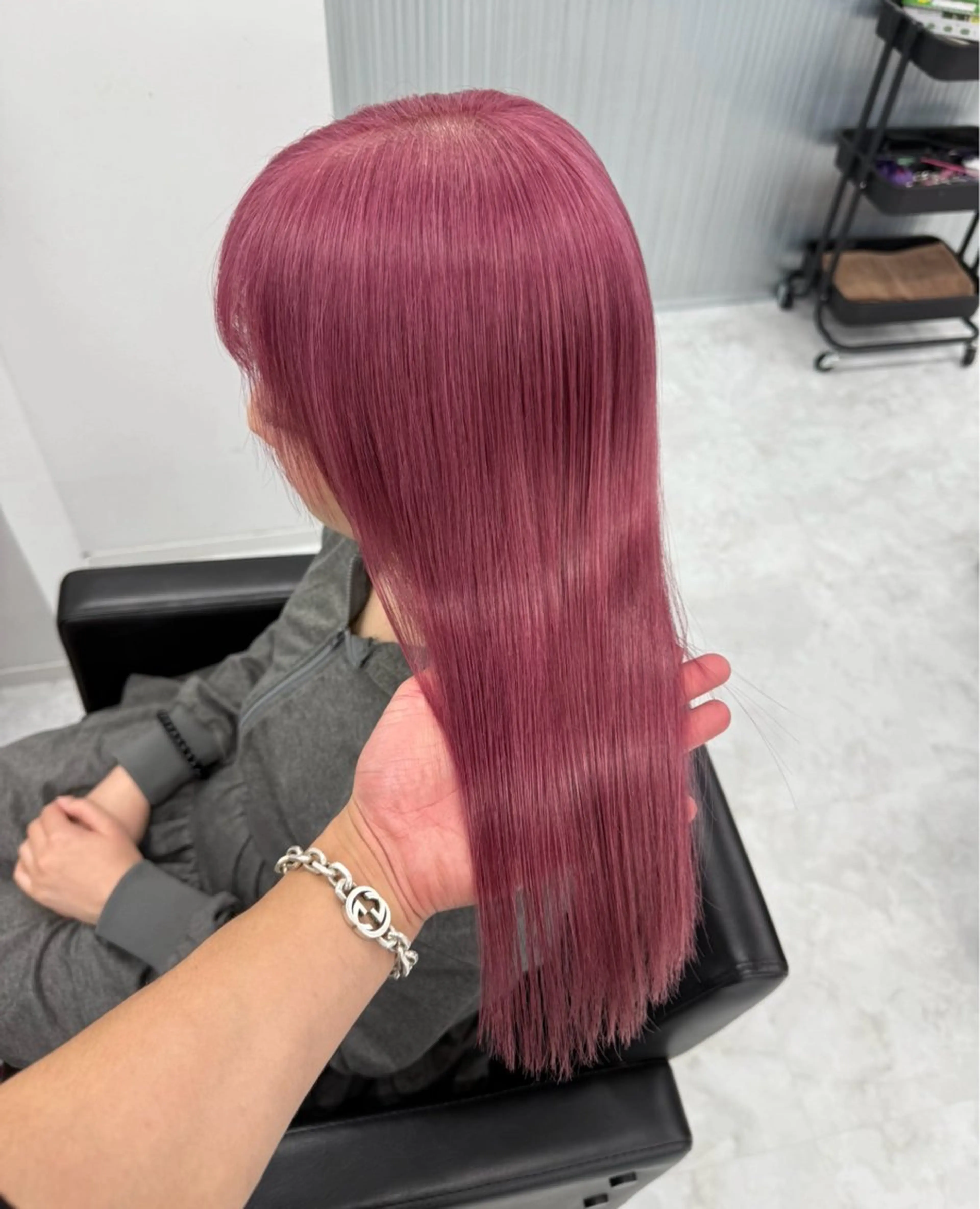 ロング ハイトーン特化🎀 LEONのヘアスタイル