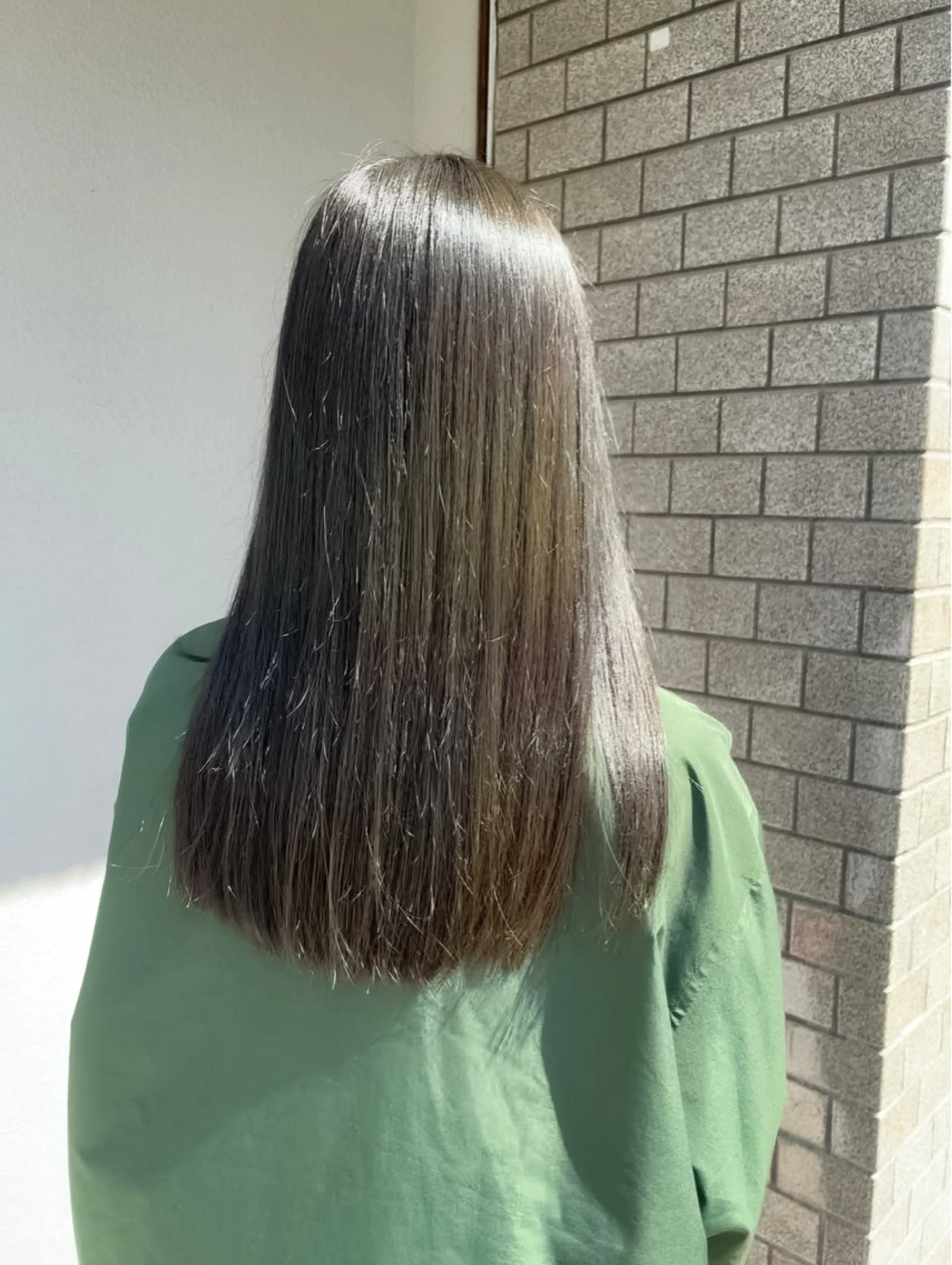 ロング カラー グレージュ ヘアカラー FERIA あべの yumeho🍭のヘアスタイル