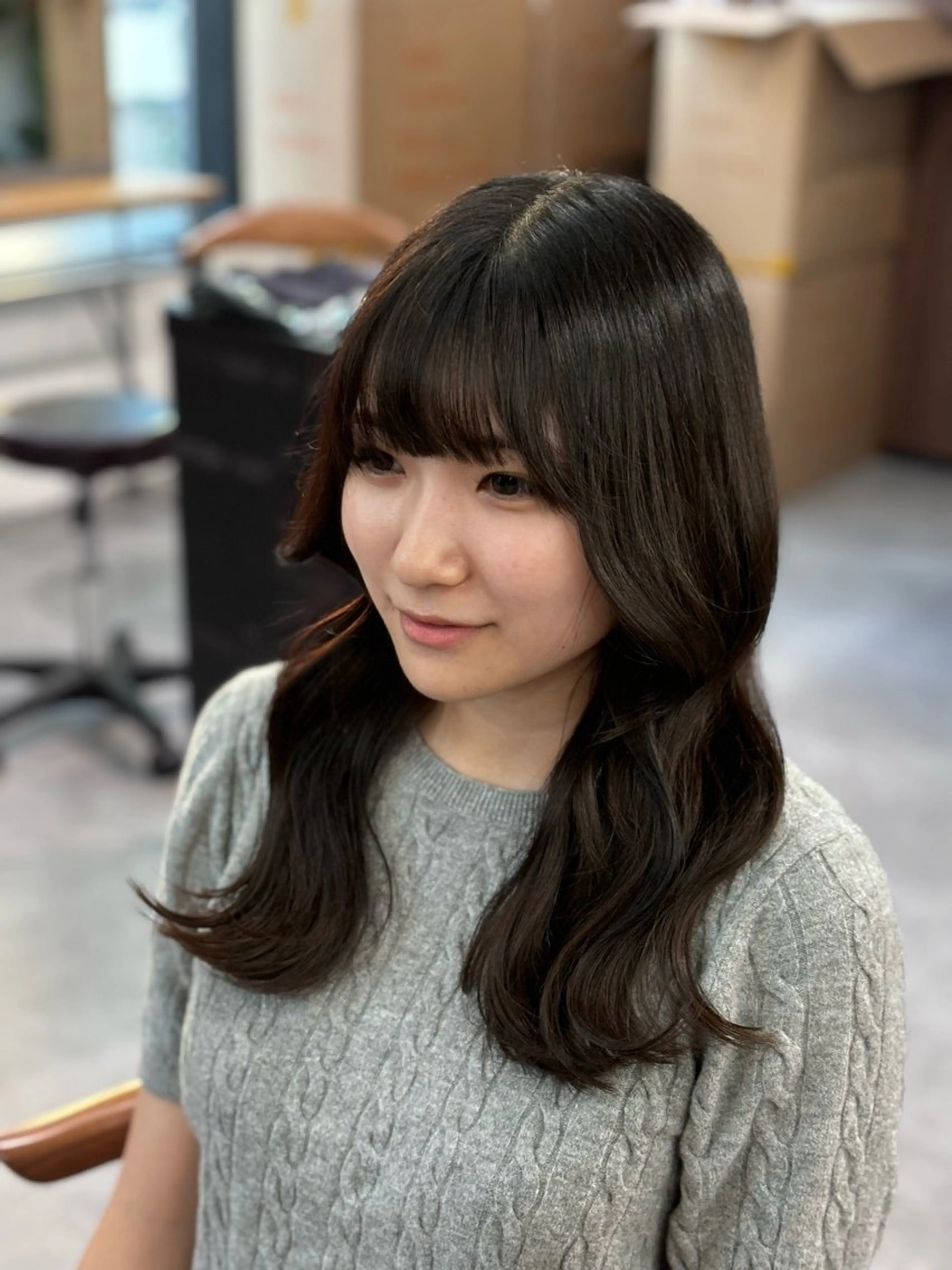 ロング ♥韓国レイヤー/透明 感カラー/目黒慎太郎のヘアスタイル