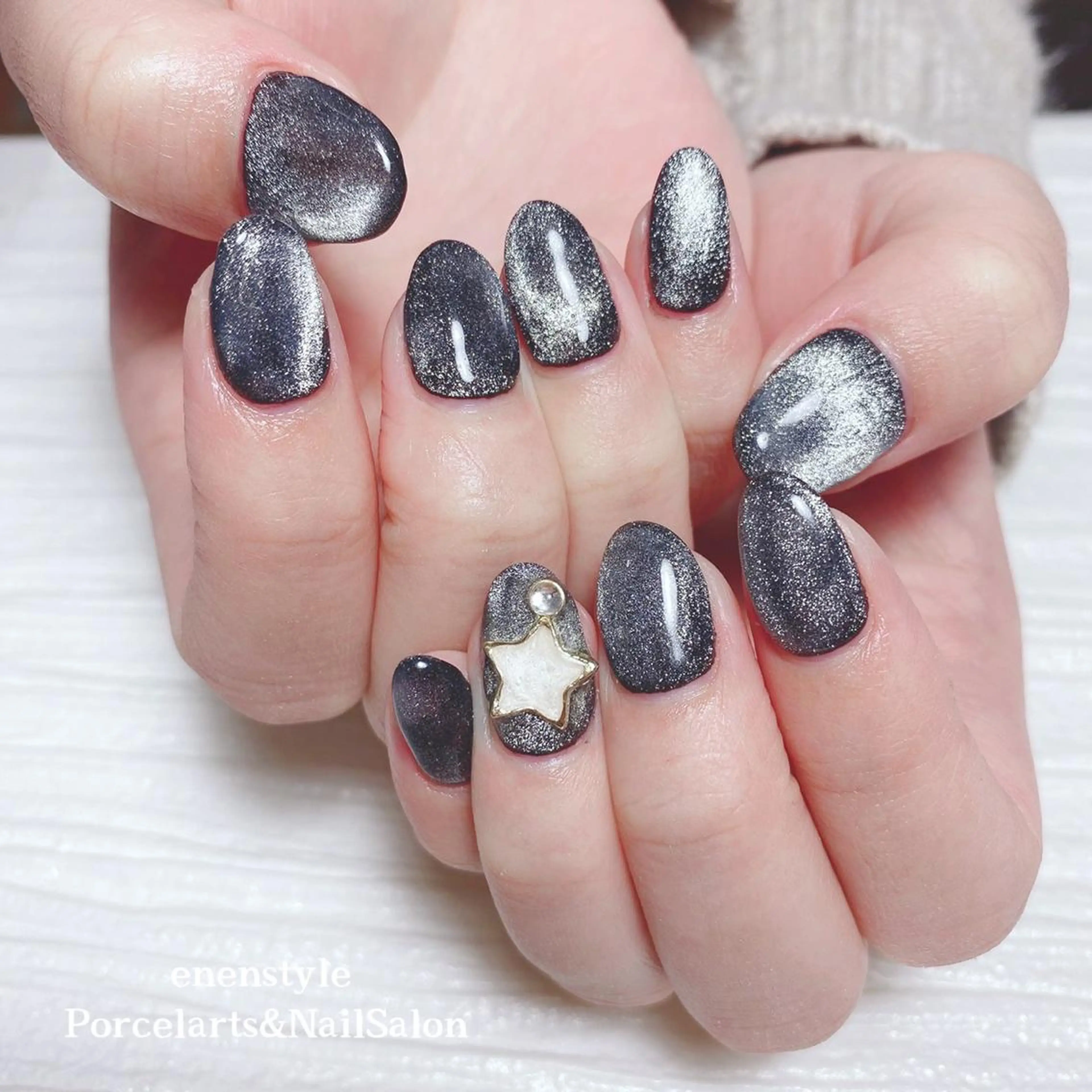 ミディアム ネイル 👑enen style👑のネイルデザイン