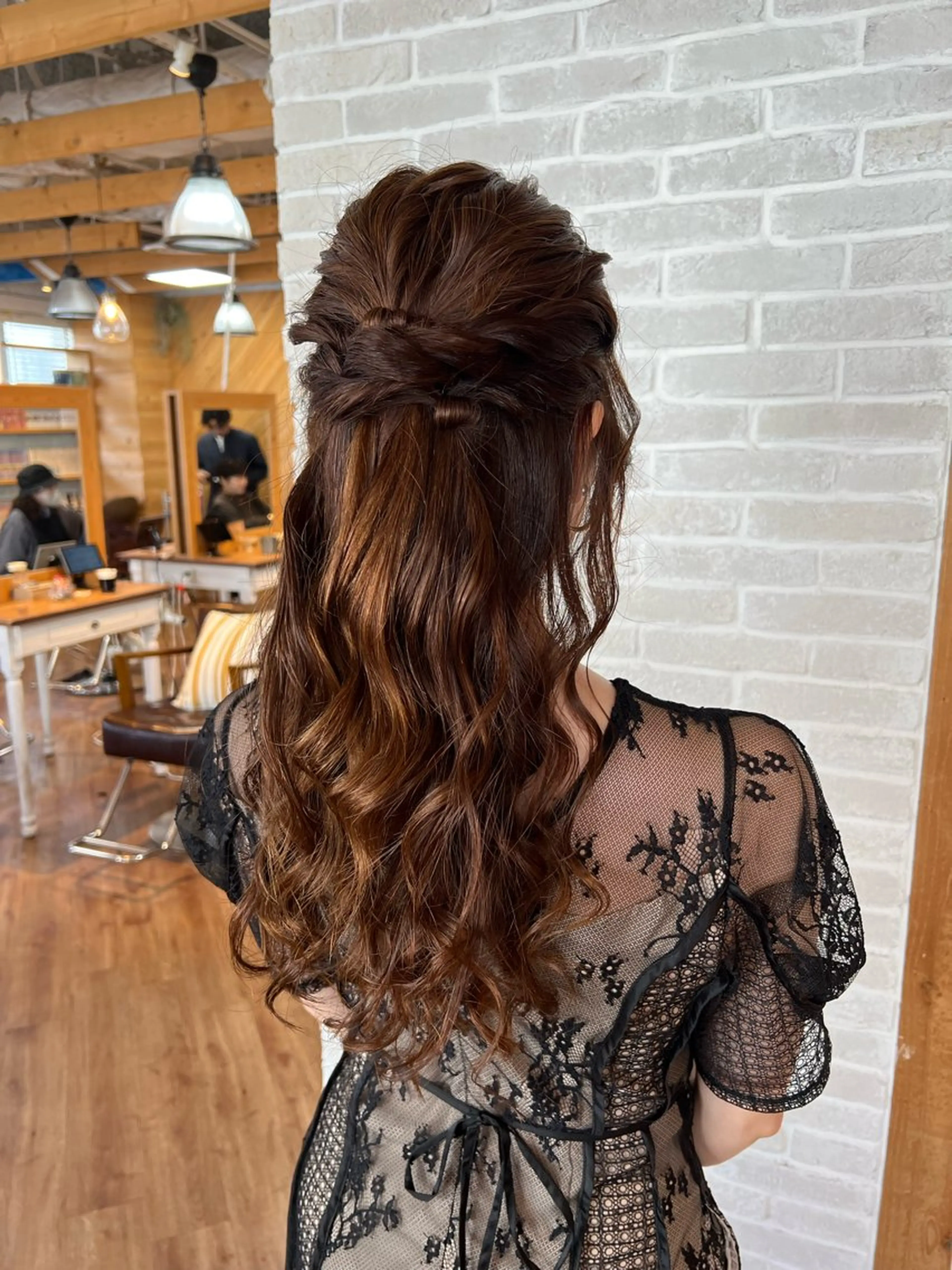 ロング ヘアアレンジ Topstylist YUKIのヘアスタイル