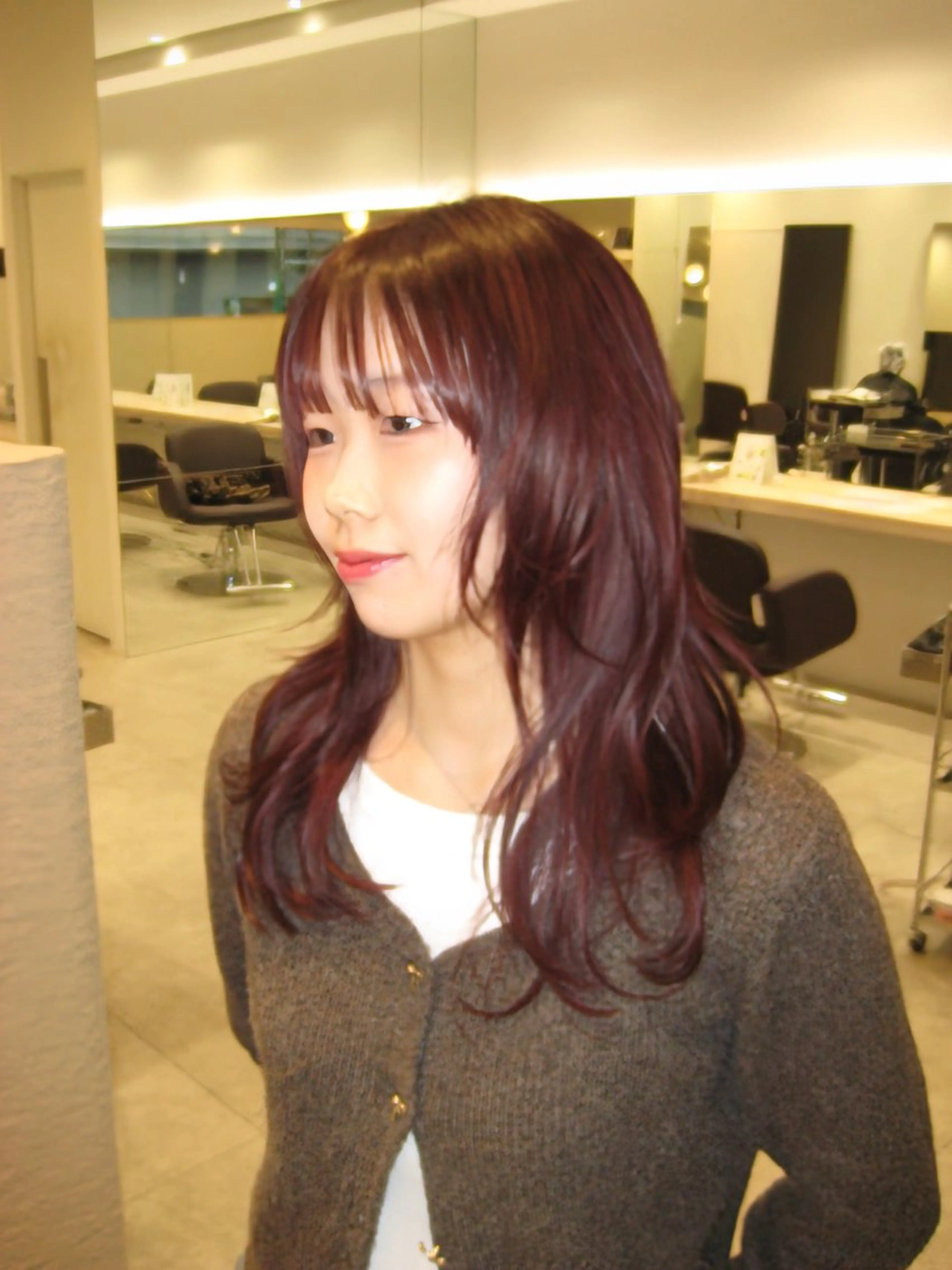 ロング カラー カシス レッドカラー レイヤーカット カット ヘアカラー トリートメント 艶髪縮毛矯正/レ イヤー/atsumiのヘアスタイル