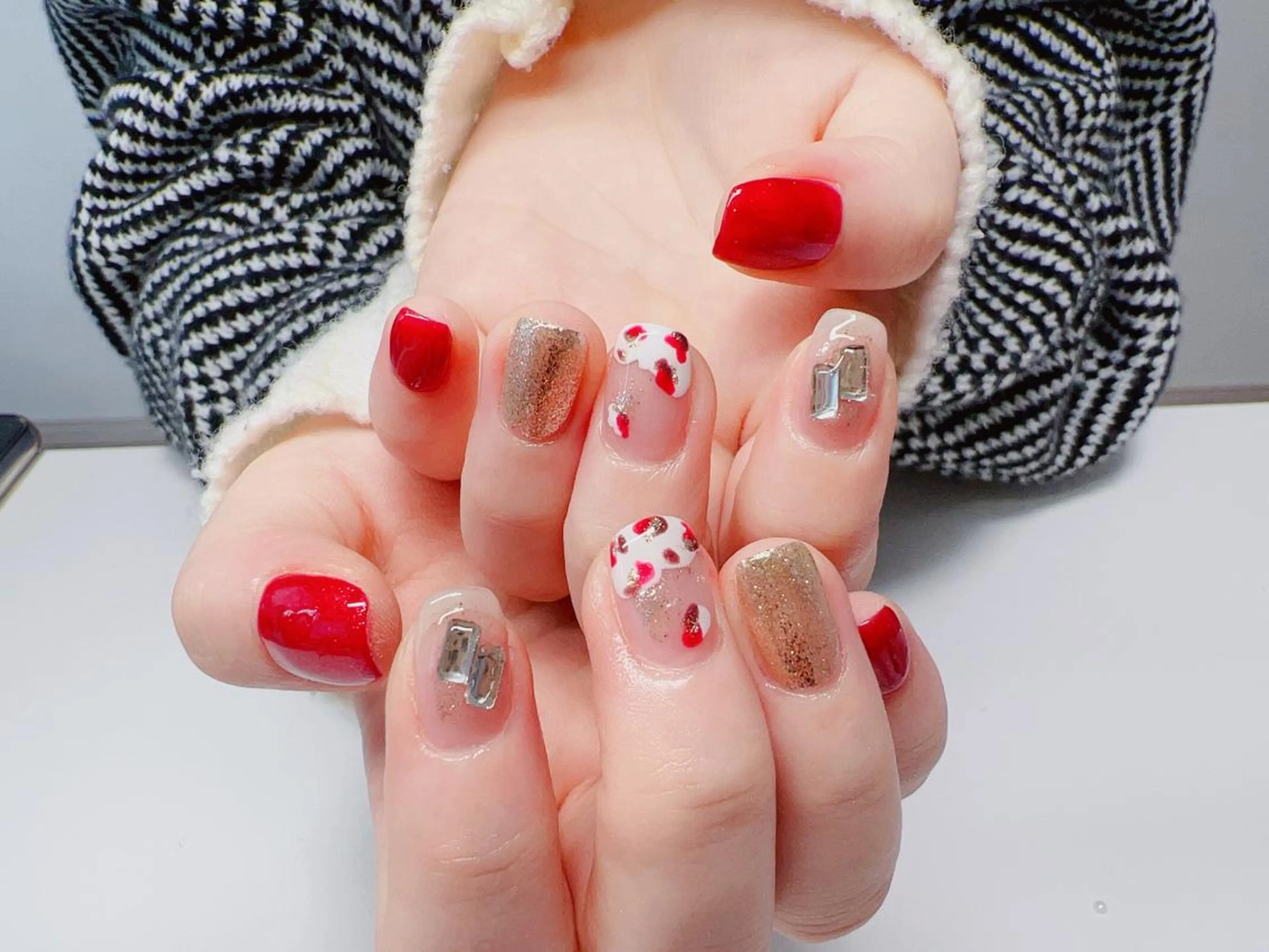 ネイル ハンドネイル YUYI.nail salonのネイルデザイン