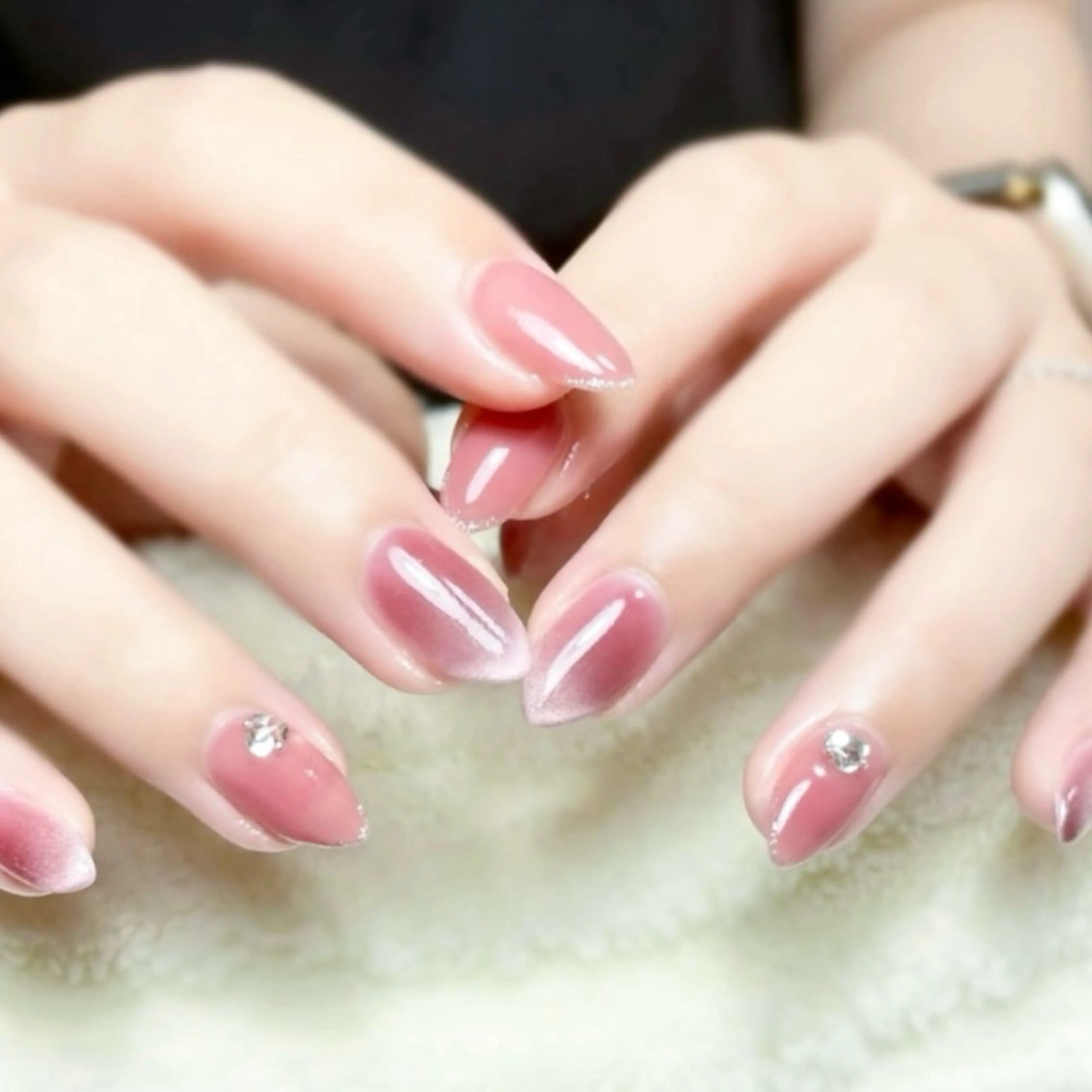 ネイル ピンク ハンドネイル Chicchi 加茂宮駅徒歩3分のネイルデザイン