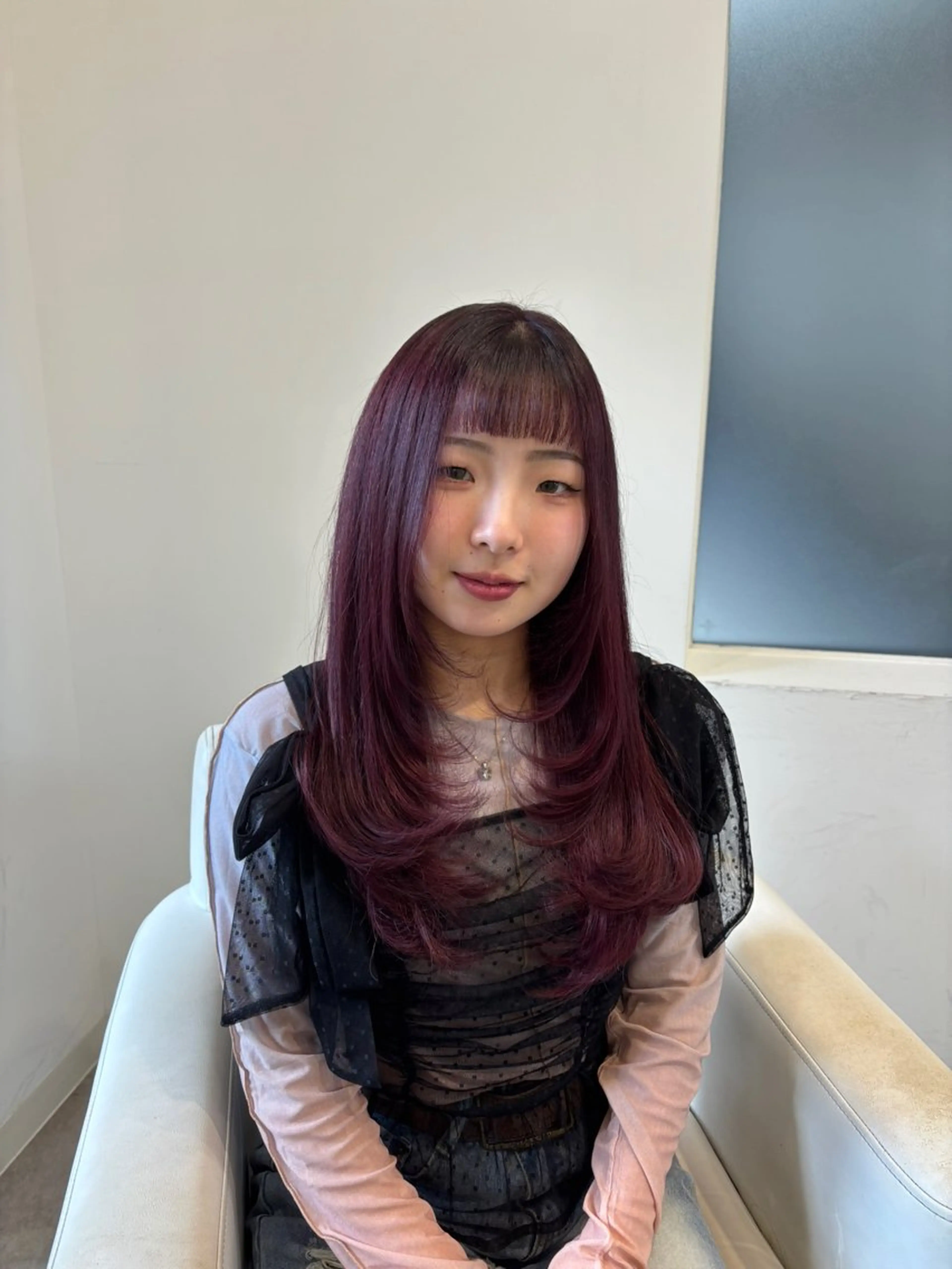 ロング カラー レッドカラー ハイレイヤー レイヤーカット カット ヘアカラー トリートメント 韓国風メンズヘア💫 ツイスパ💫saraのヘアスタイル