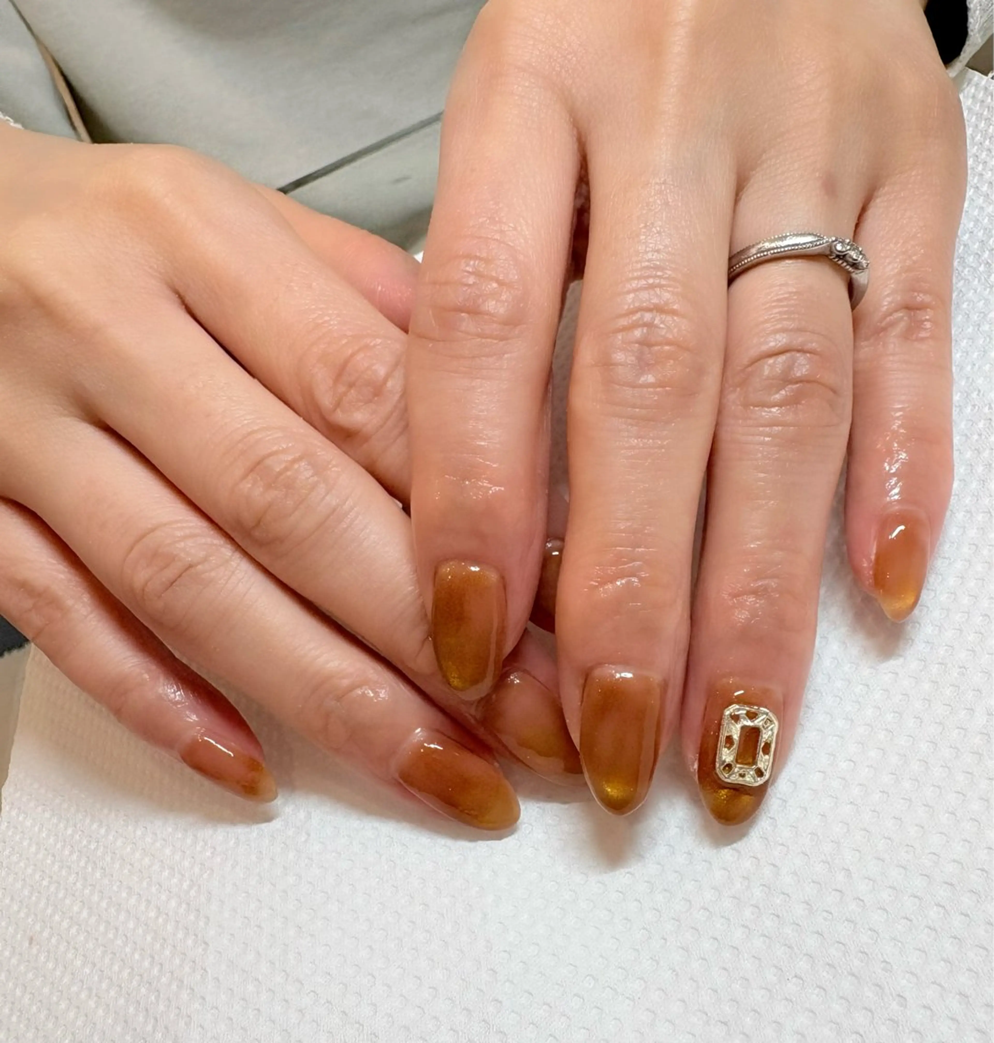 ネイル マグネットネイル マグネットワンカラー ワンカラーネイル 松本 リオナのネイルデザイン