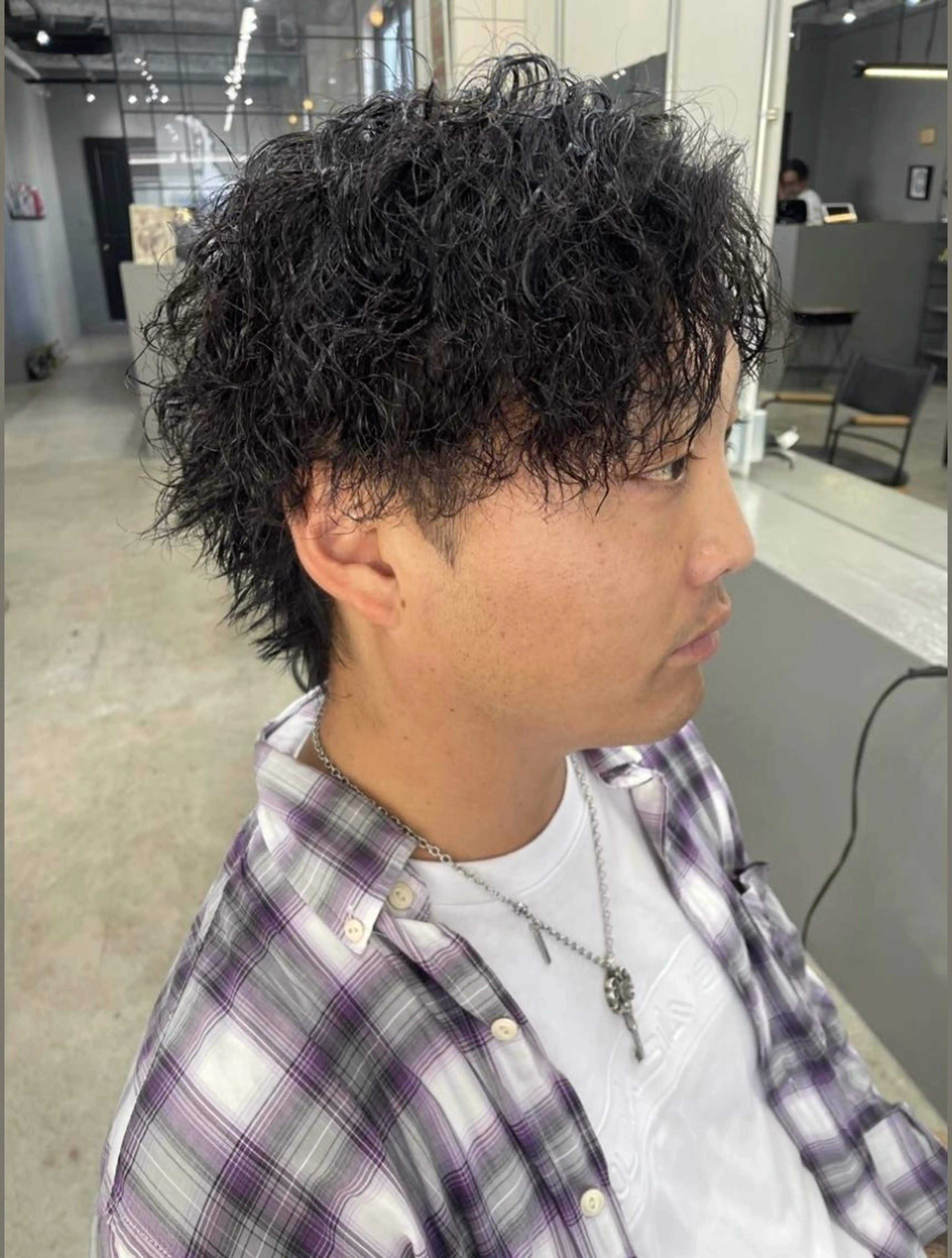 ショート パーマ メンズ メンズパーマ メンズウルフカット ウルフカット メンズ専門サロン wokeのヘアスタイル