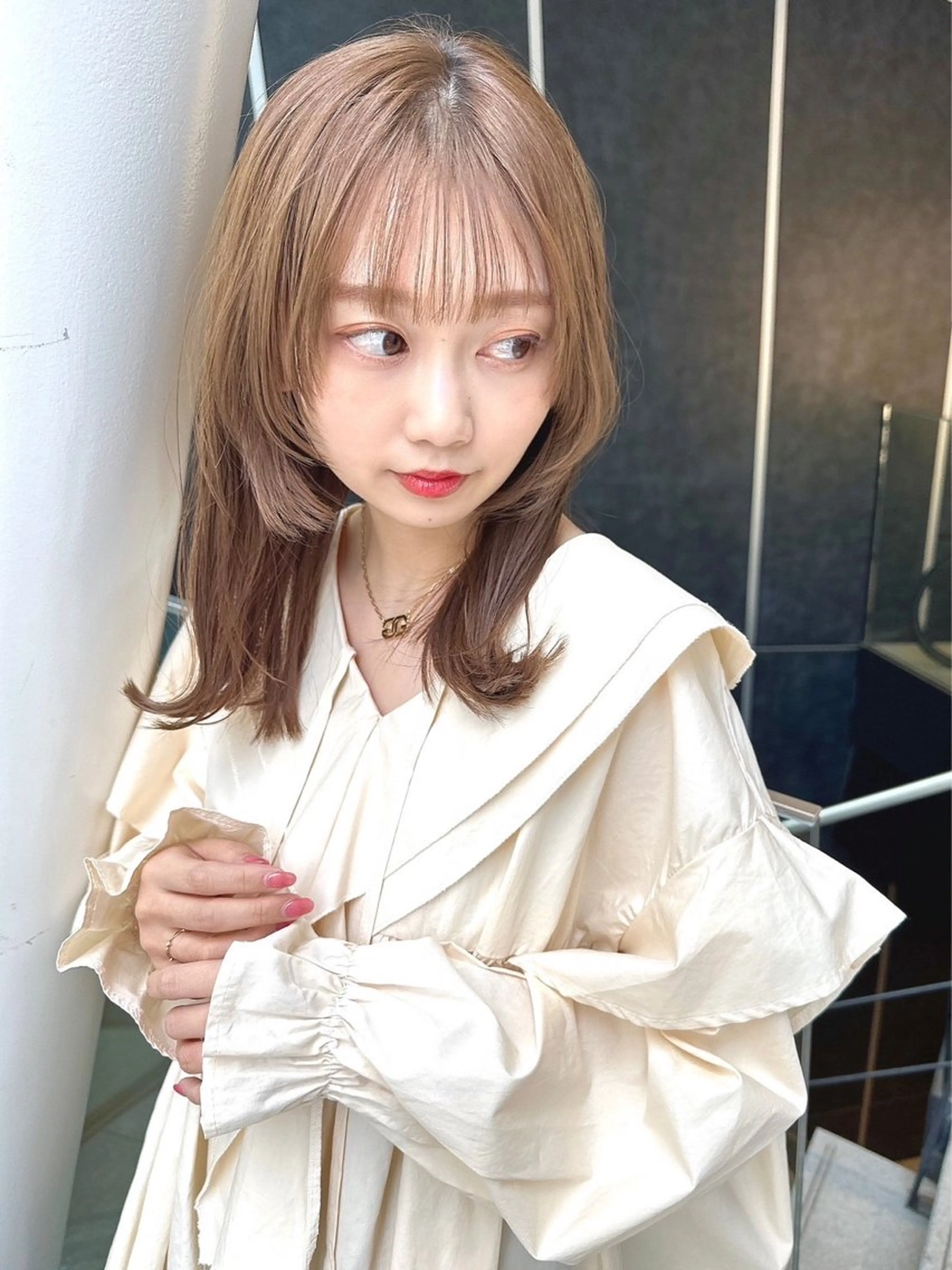 セミロング カラー パーマ ヘアアレンジ カット ヘアカラー トリートメント 【公式】amble luxe池袋東口🩷のヘアスタイル