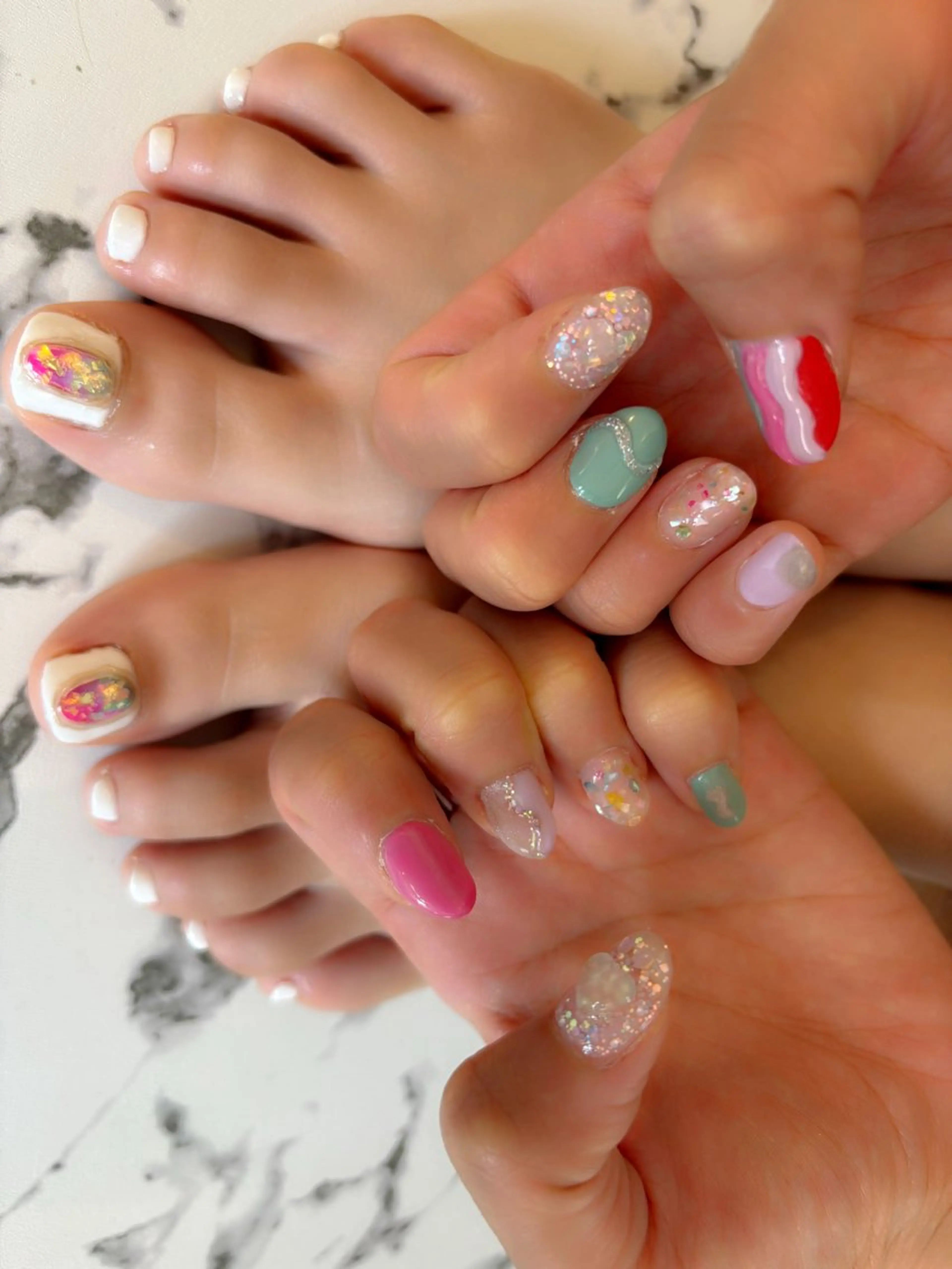 ネイル フットネイル ハンドネイル フットネイル komohana salon🌺のネイルデザイン