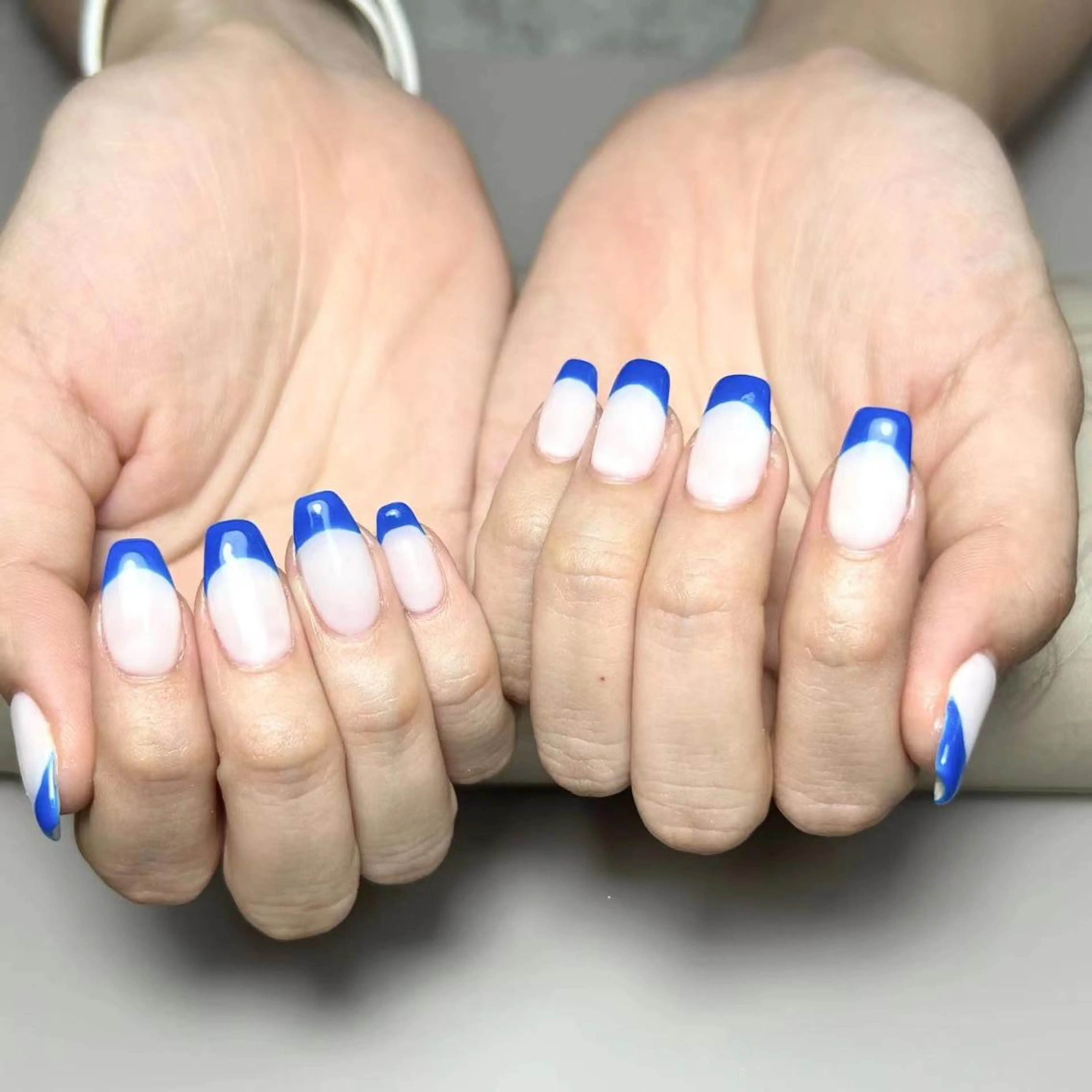 【Hand】オフなし‼️フレンチネイル（カラー2色まで🆗）3300の写真