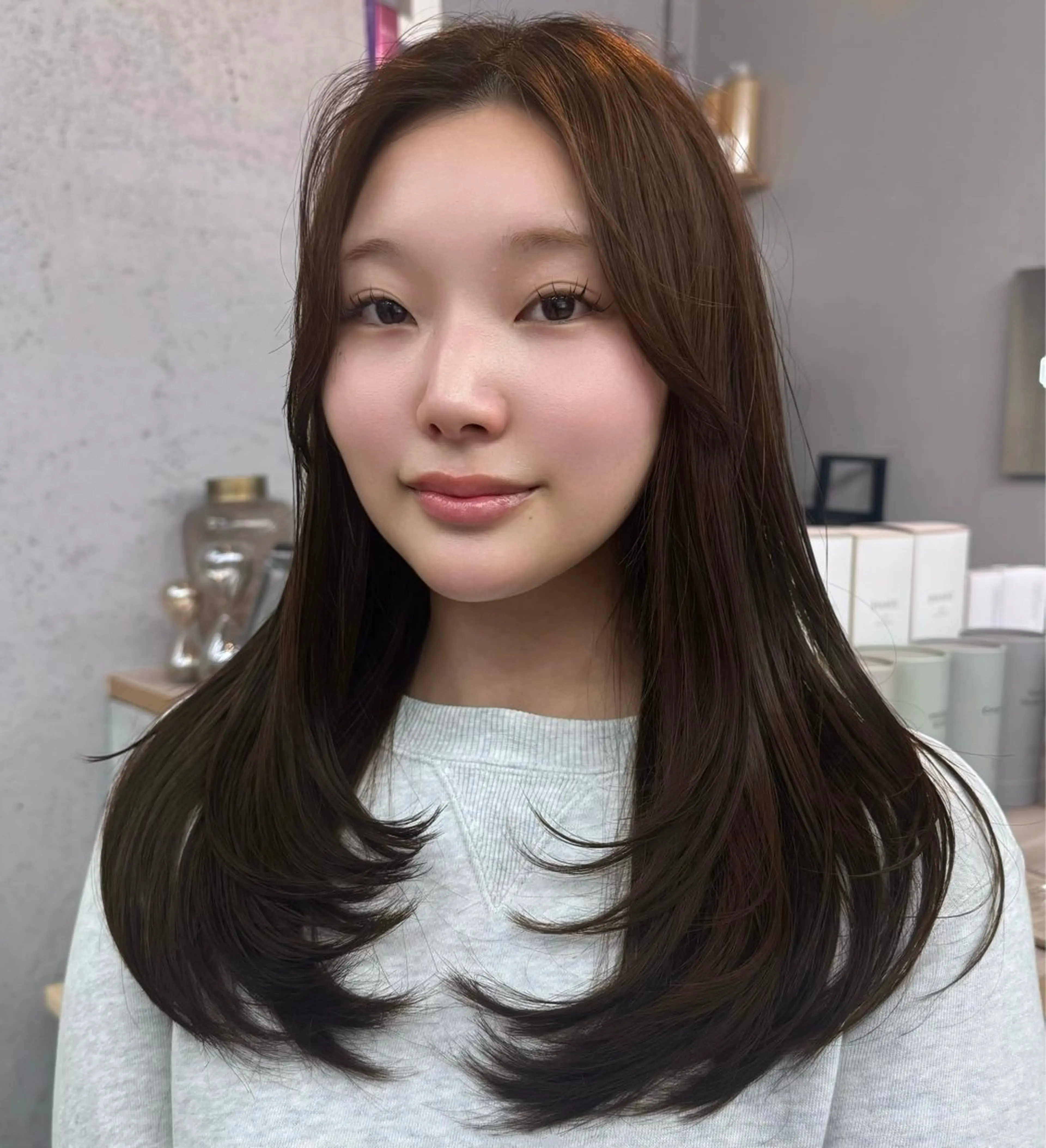 セミロング レイヤーカット wehlen_ keisukeのヘアスタイル