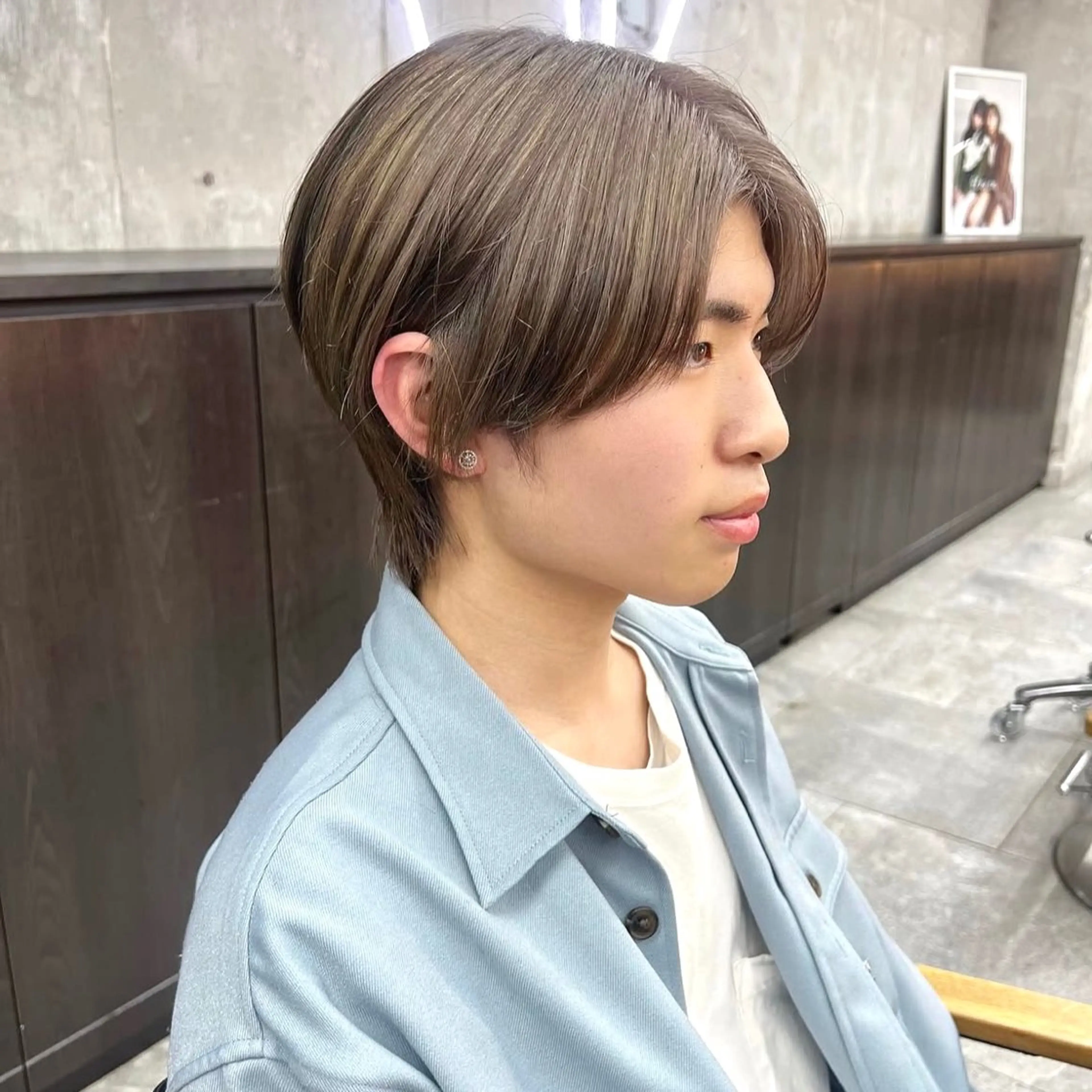 カラー メンズ ベージュカラー ミルクティーベージュ カット ヘアカラー 韓国ヘア /男女☘️ 細江 美紅のヘアスタイル