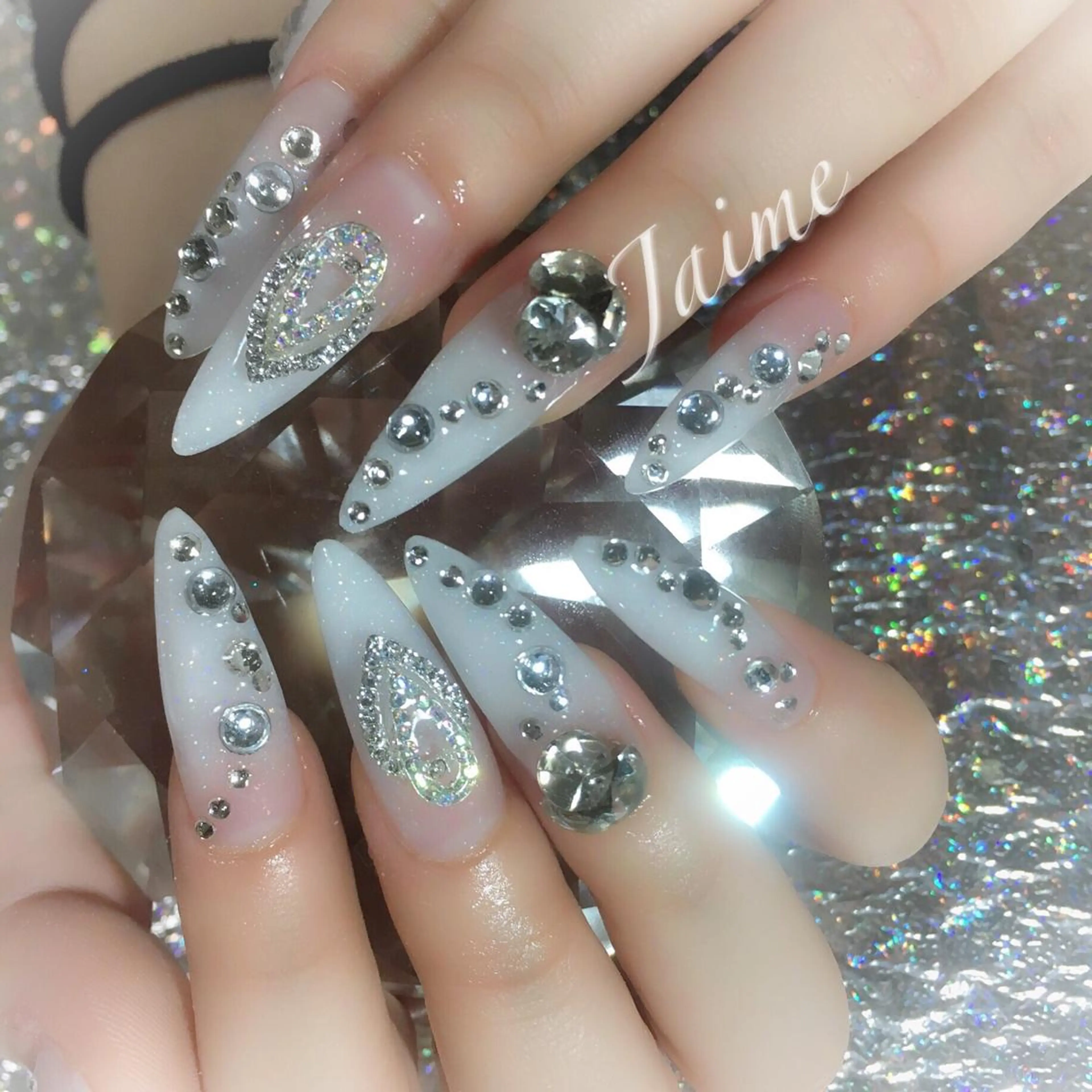 ロング ネイル Jaime Yuiのネイルデザイン