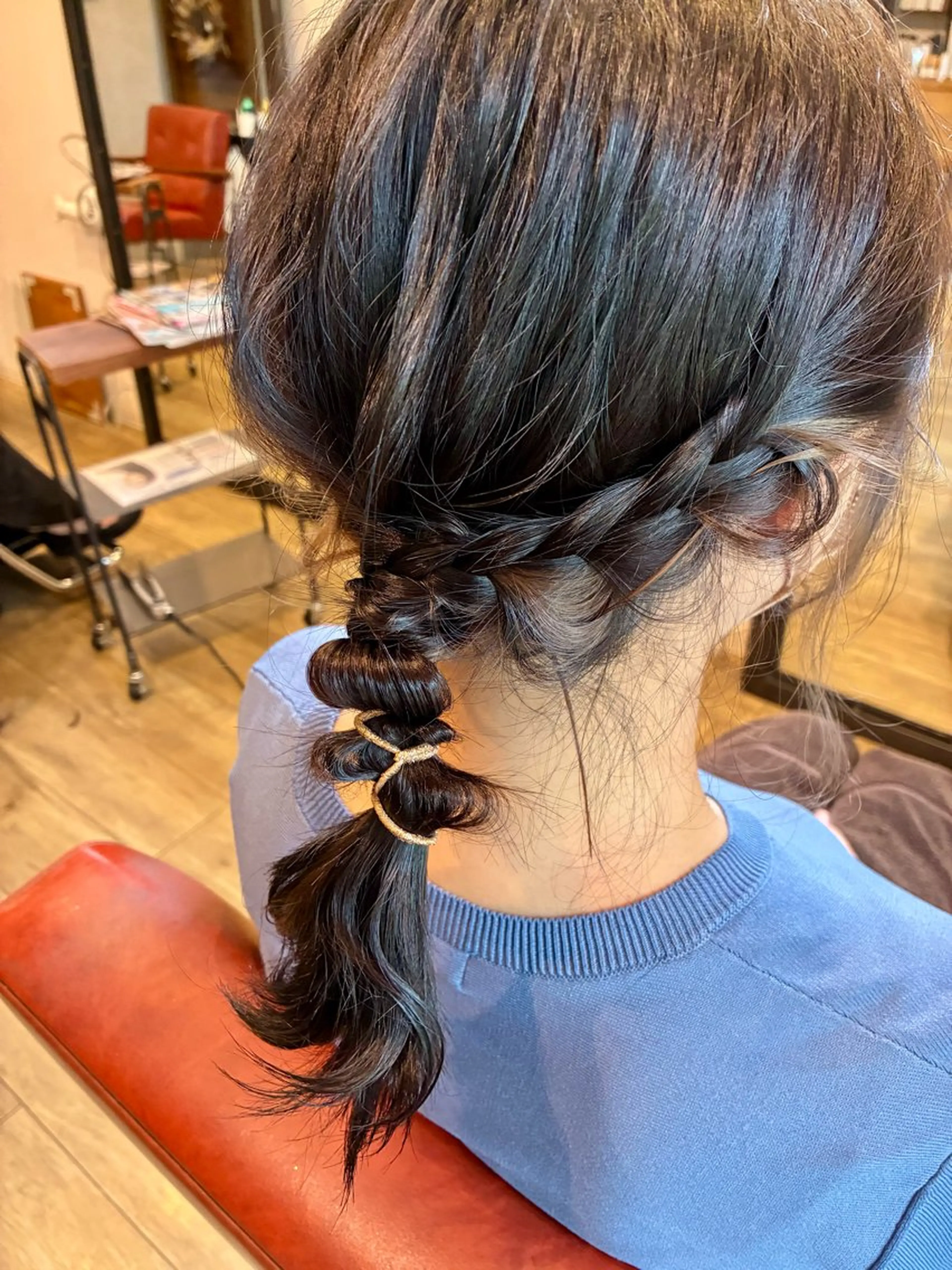 カラー 清水 美香のヘアスタイル