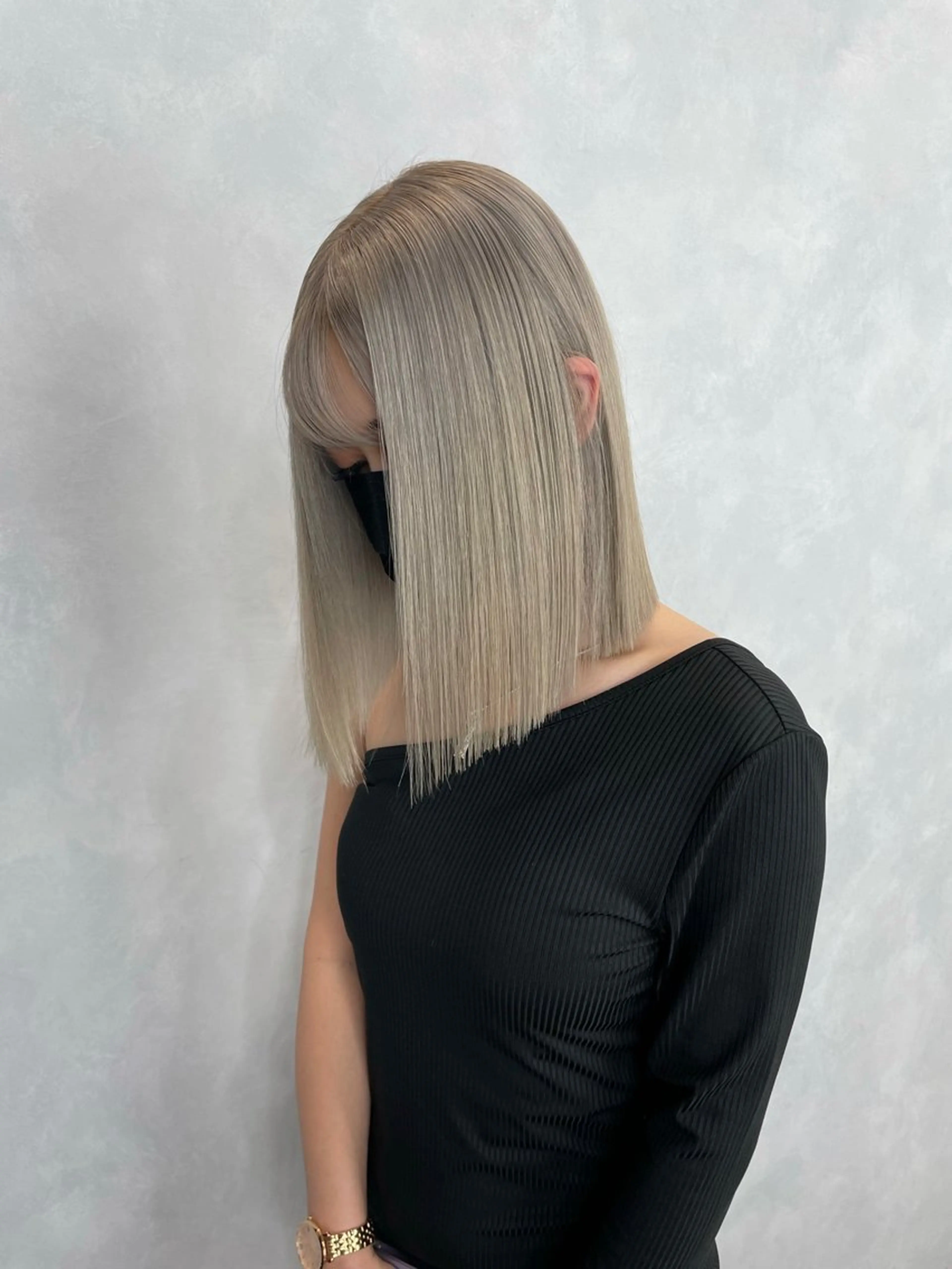 ミディアム カラー カット ヘアカラー トリートメント ヘアセット 💜ハイトーン💛 マジカルかいちゃんのヘアスタイル