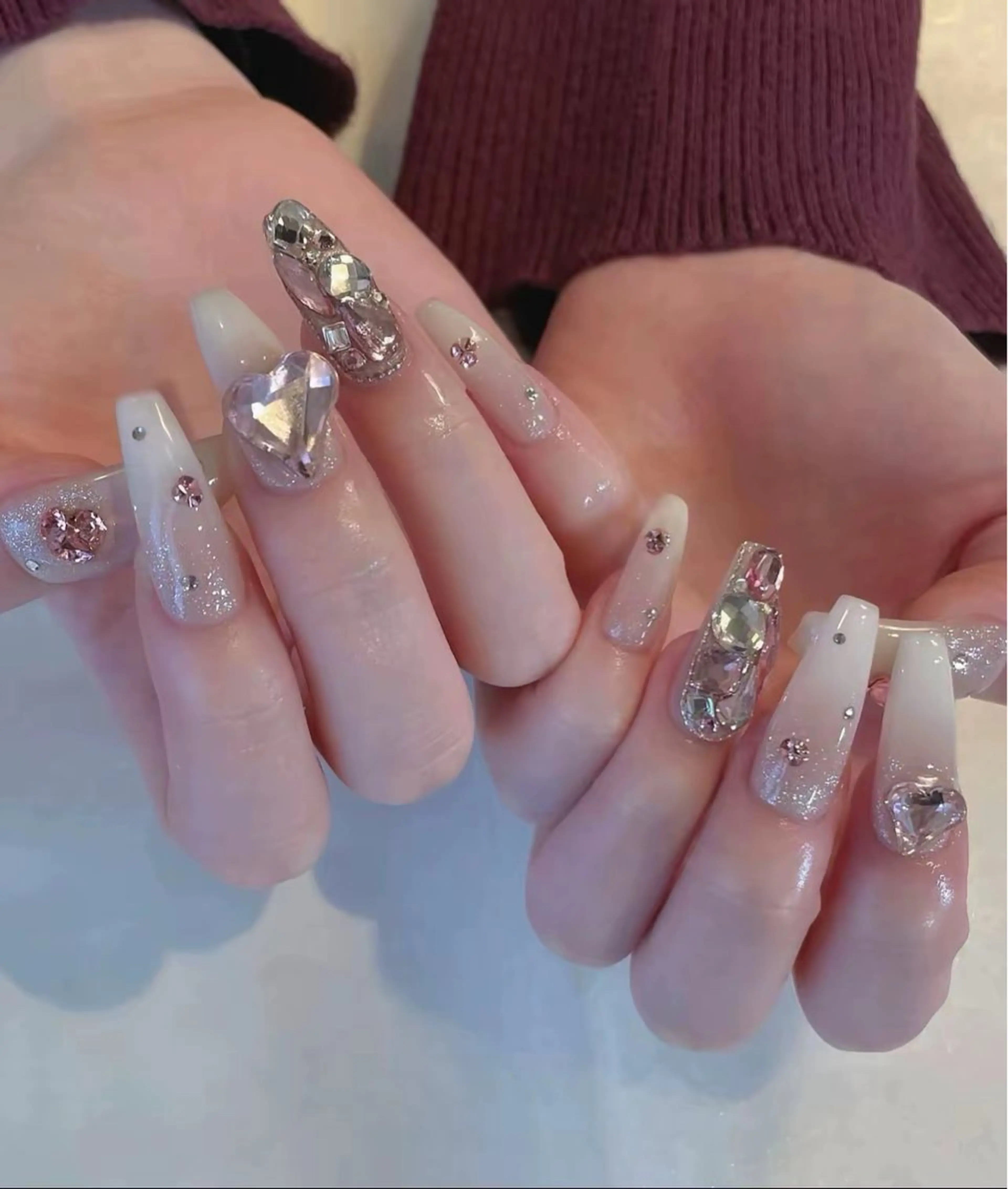 ネイル ハンドネイル NiJi Nailsのネイルデザイン