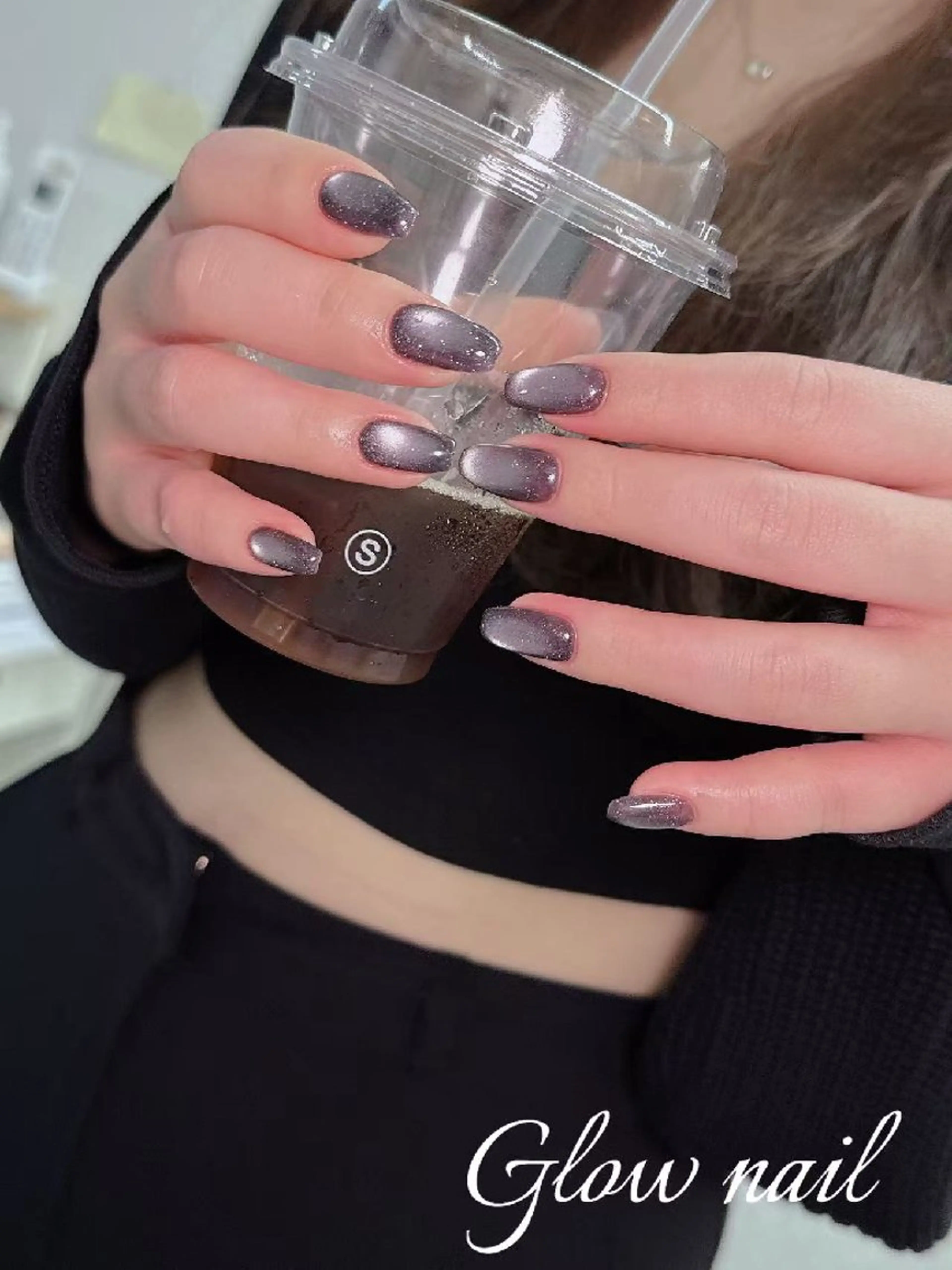 ネイル グロー ネイルのネイルデザイン