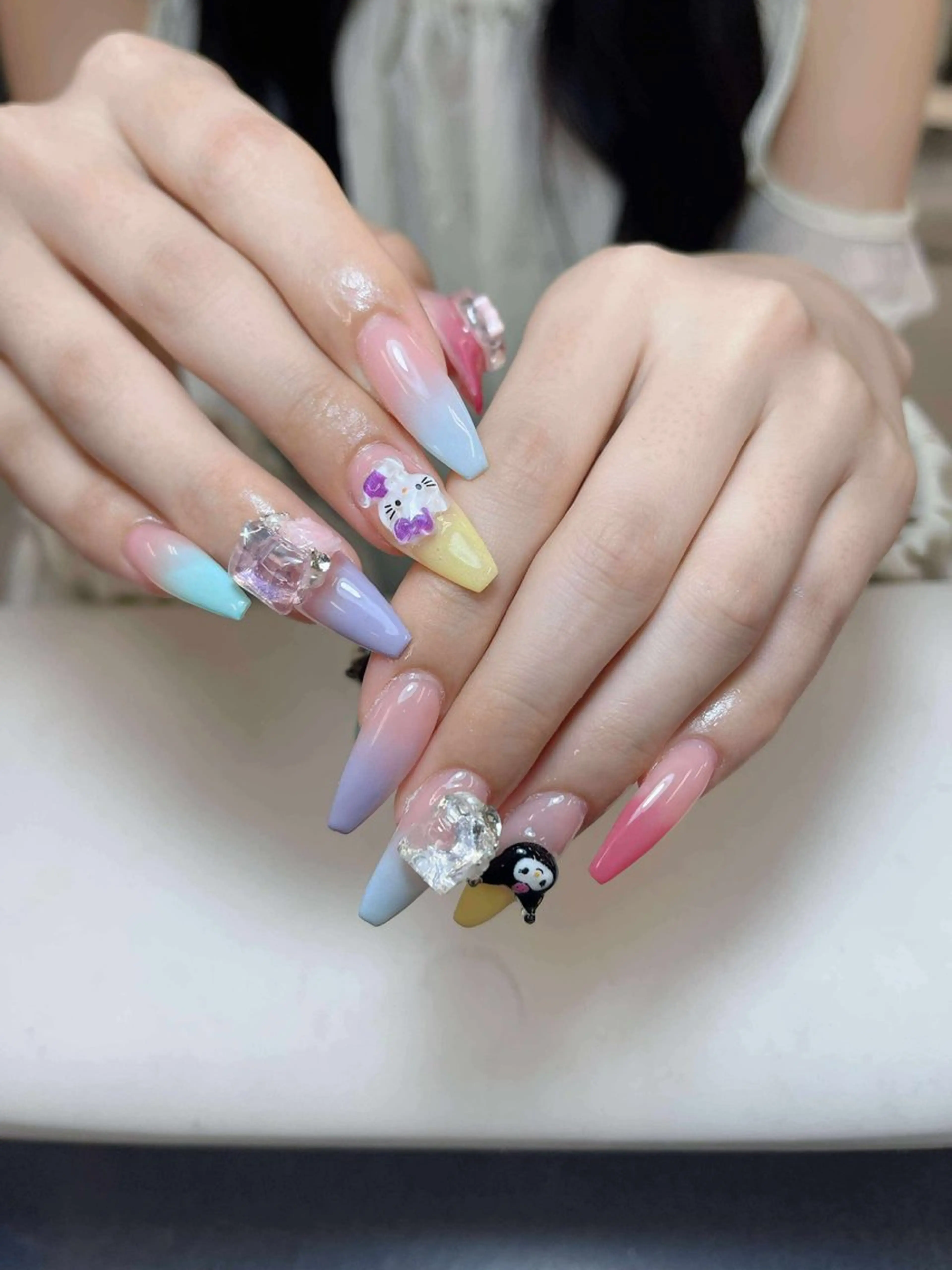 ネイル チークネイル 長さ出し フットネイル マグネットネイル 持ち込み ハンドネイル ANH NAIL ゴテゴテ専門店💎のネイルデザイン