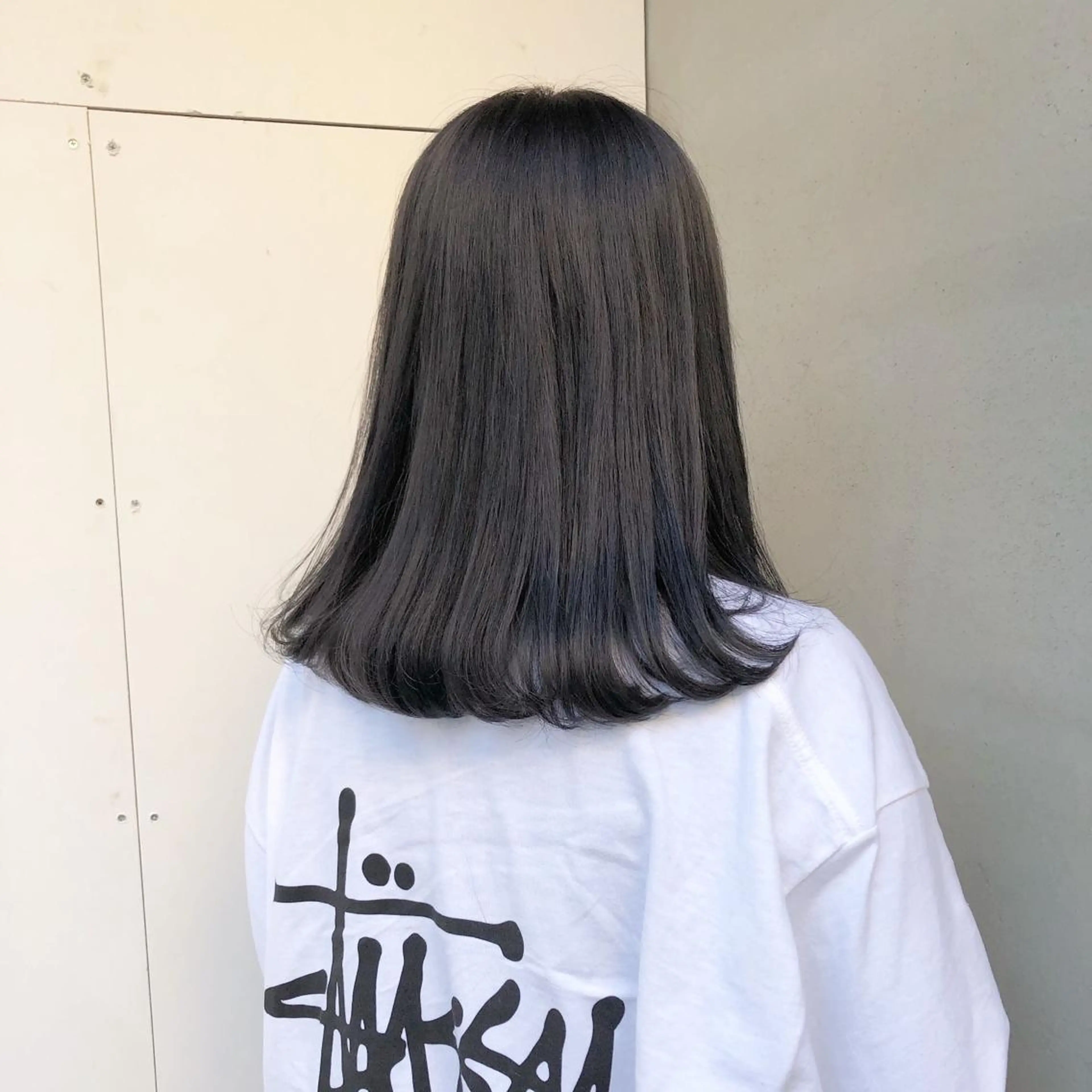 ミディアム カラー a rikaのヘアスタイル