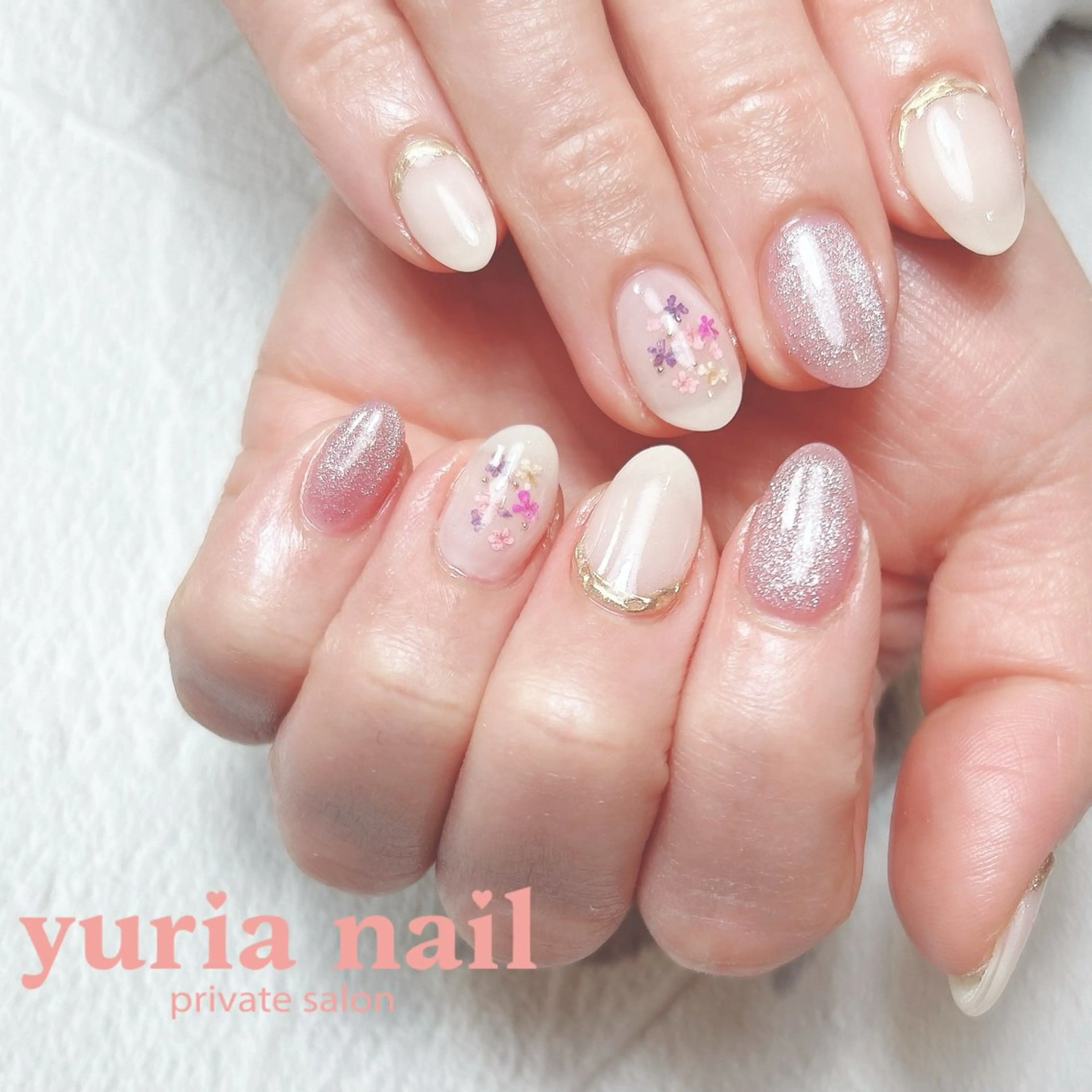 ネイル 桜ネイル フラワーネイル ジェルネイル マグネットネイル 春ネイル ハンドネイル 小林 ゆりあのネイルデザイン