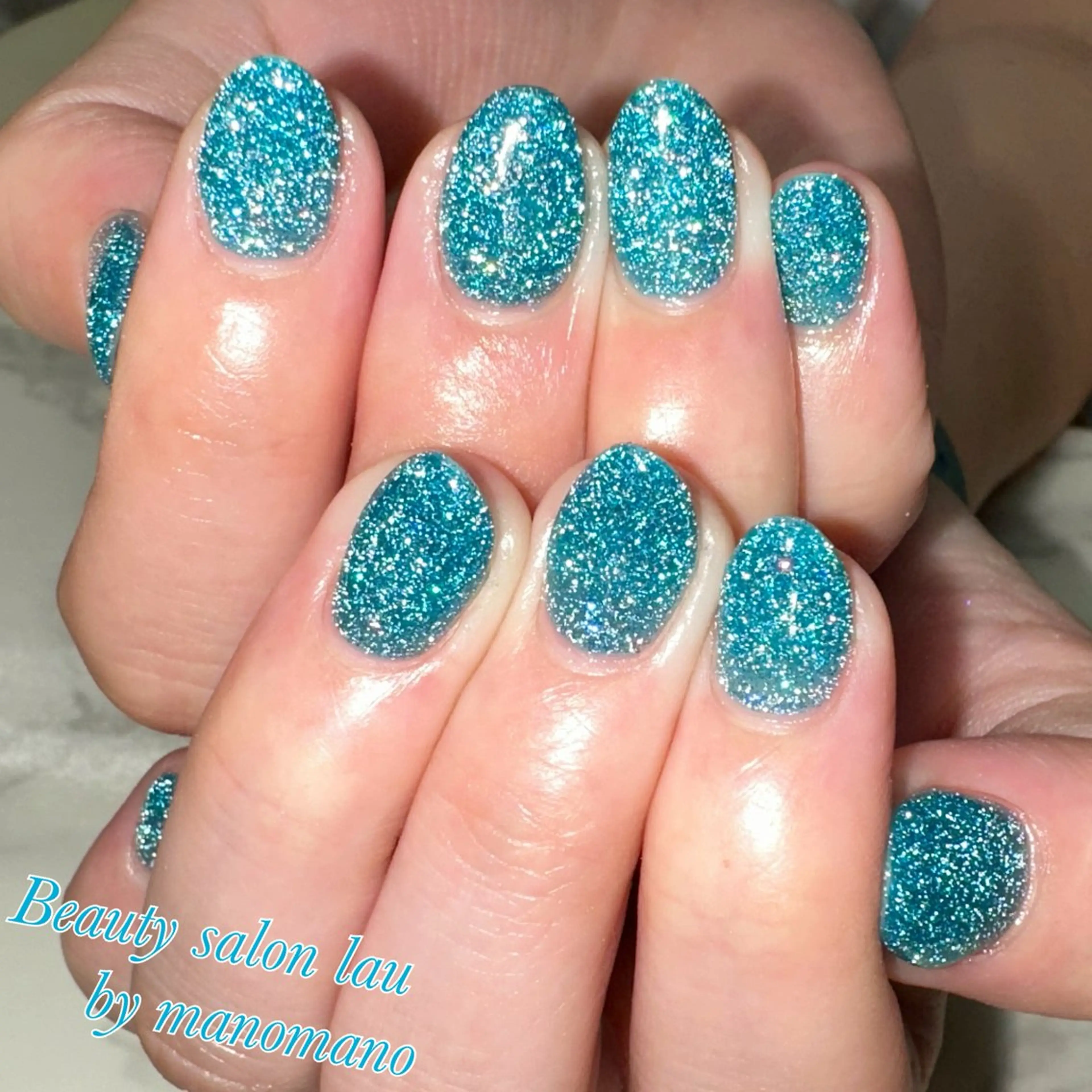 ネイル フラッシュネイル ラメ(グリッター) ワンカラーネイル ラウバイマノマノ なかざとのネイルデザイン