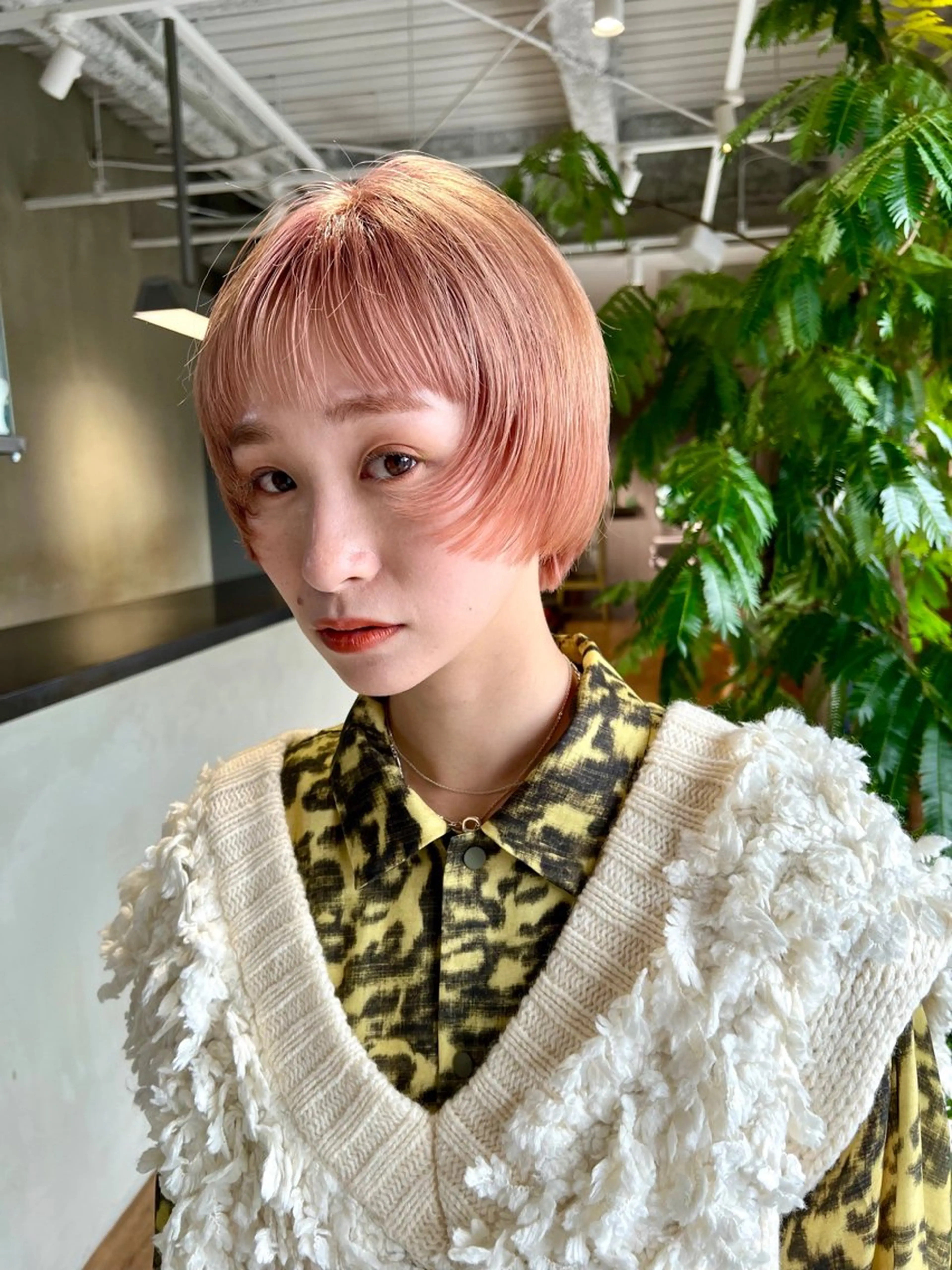 ショート 顔まわりレイヤー 顔周りカット レイヤーカット カット mizuki /メンズカット募集のヘアスタイル