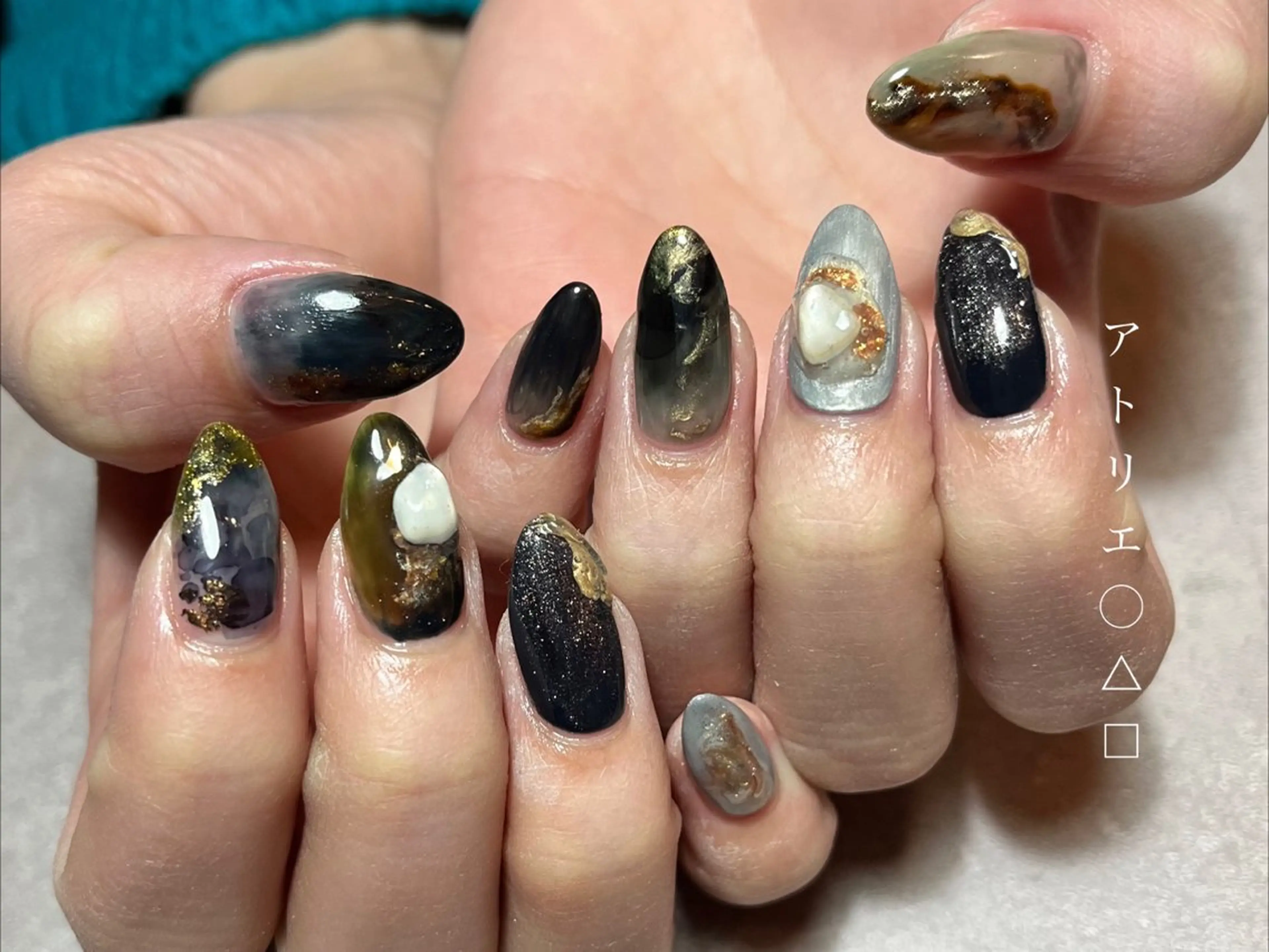 ネイル ニュアンスネイル ハンドネイル アトリエ ○△□のネイルデザイン