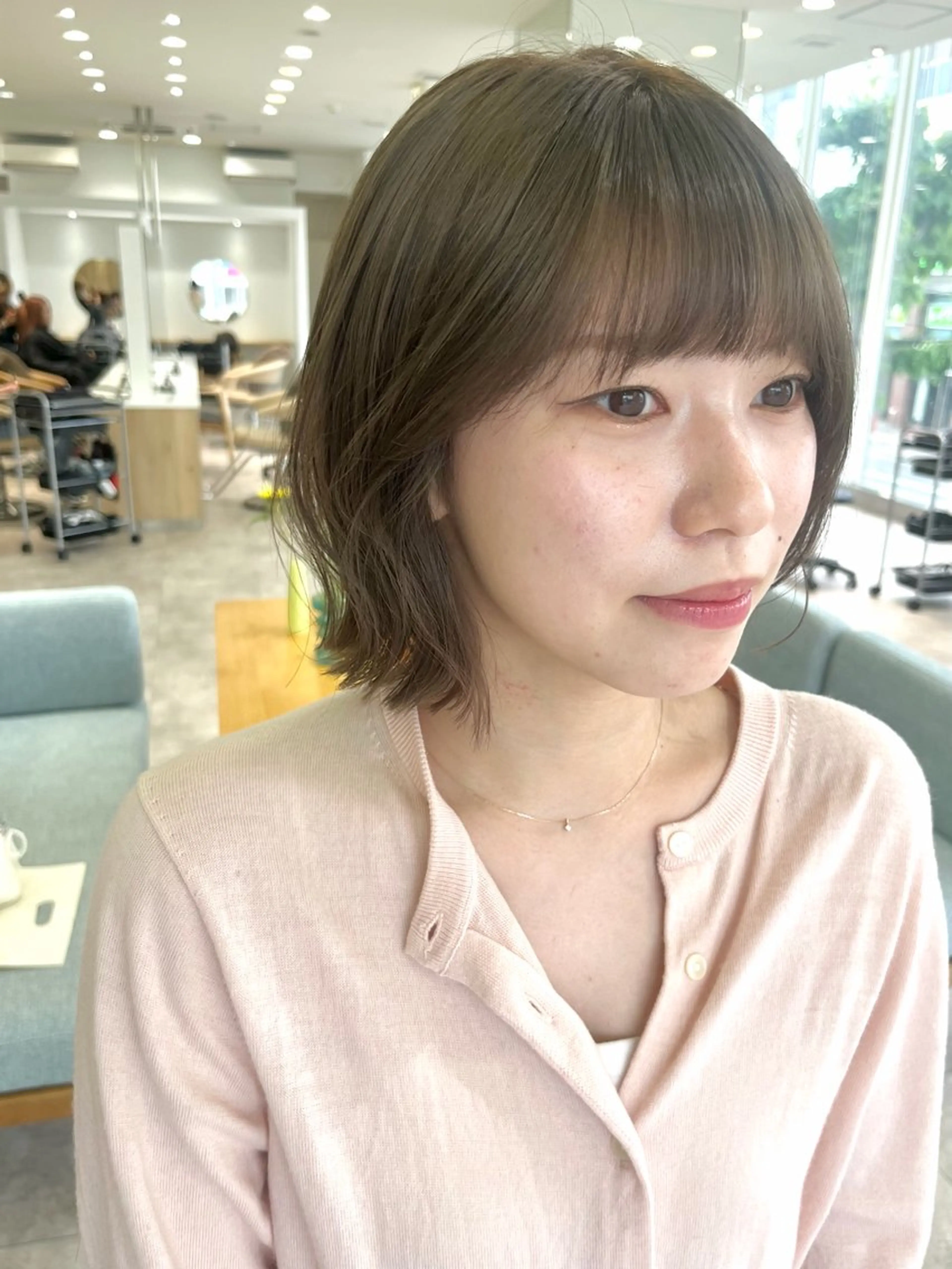 ショート カラー 切りっぱなしボブ ボブ レイヤーカット cana カナ/レイヤーカットのヘアスタイル