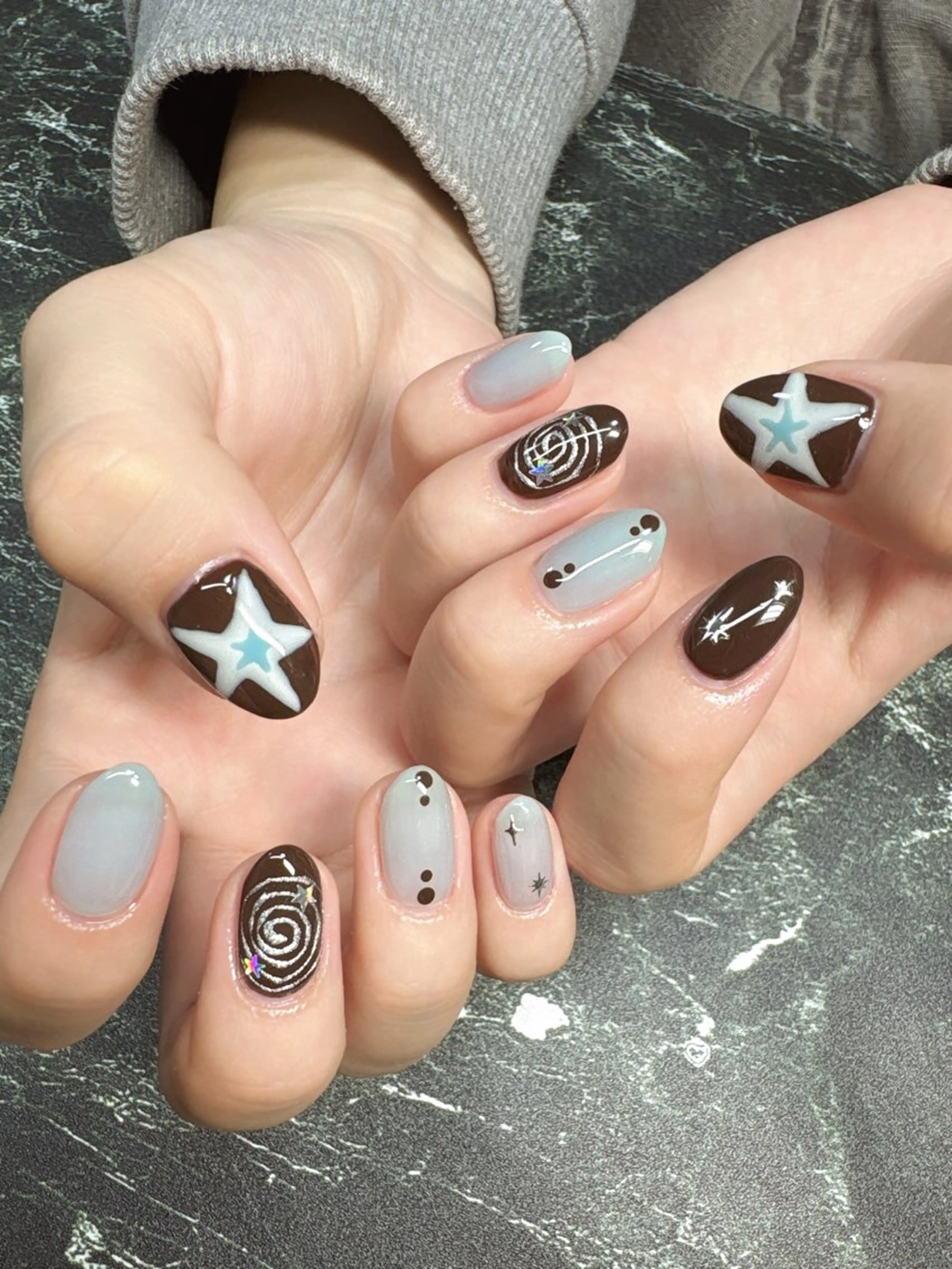 ネイル ハンドネイル 💅ネイルハウス🏡 🎀TOMO🎀のネイルデザイン