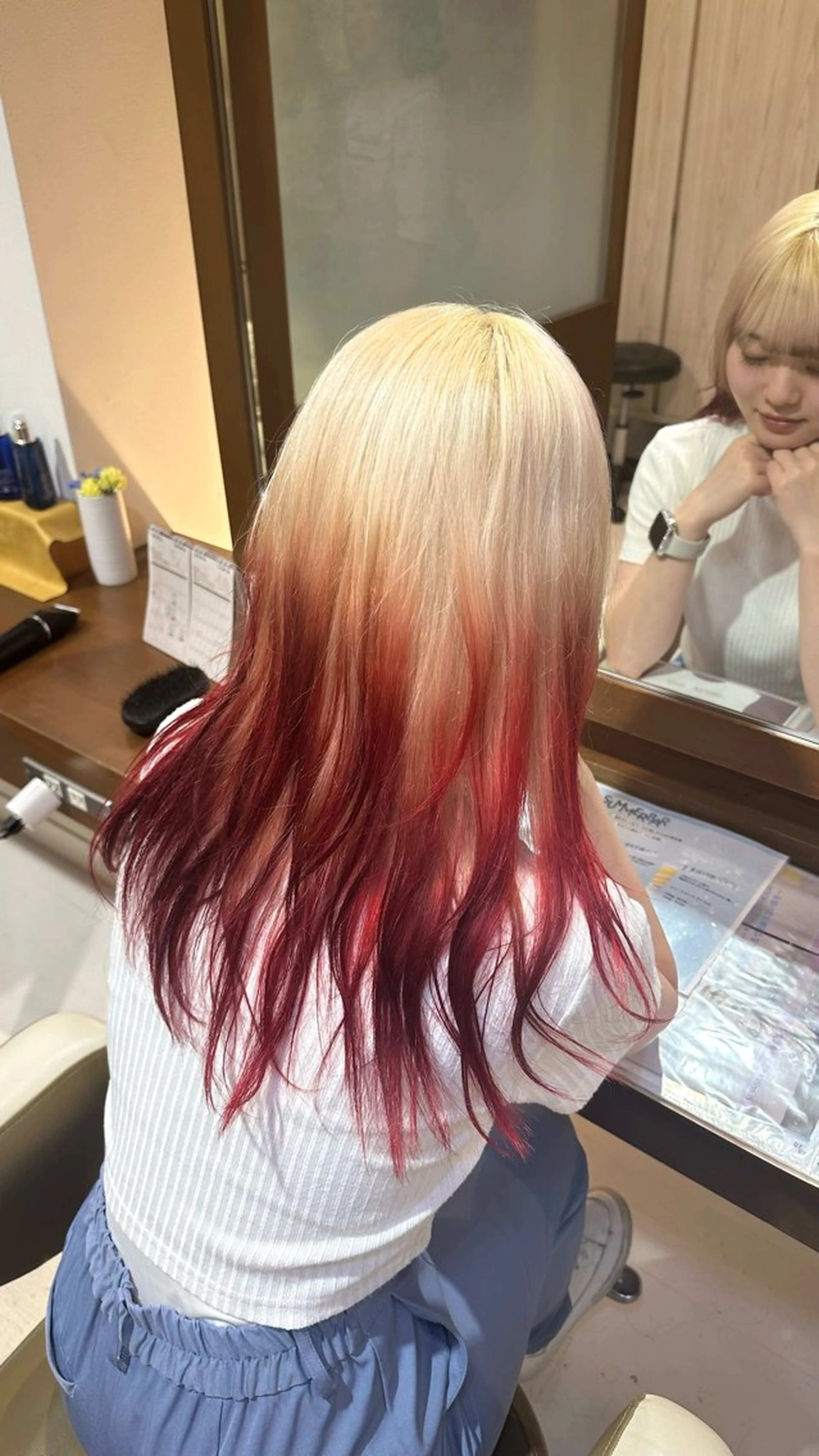 カラー ブロンド デザインカラー レッドカラー 野中 大河のヘアスタイル