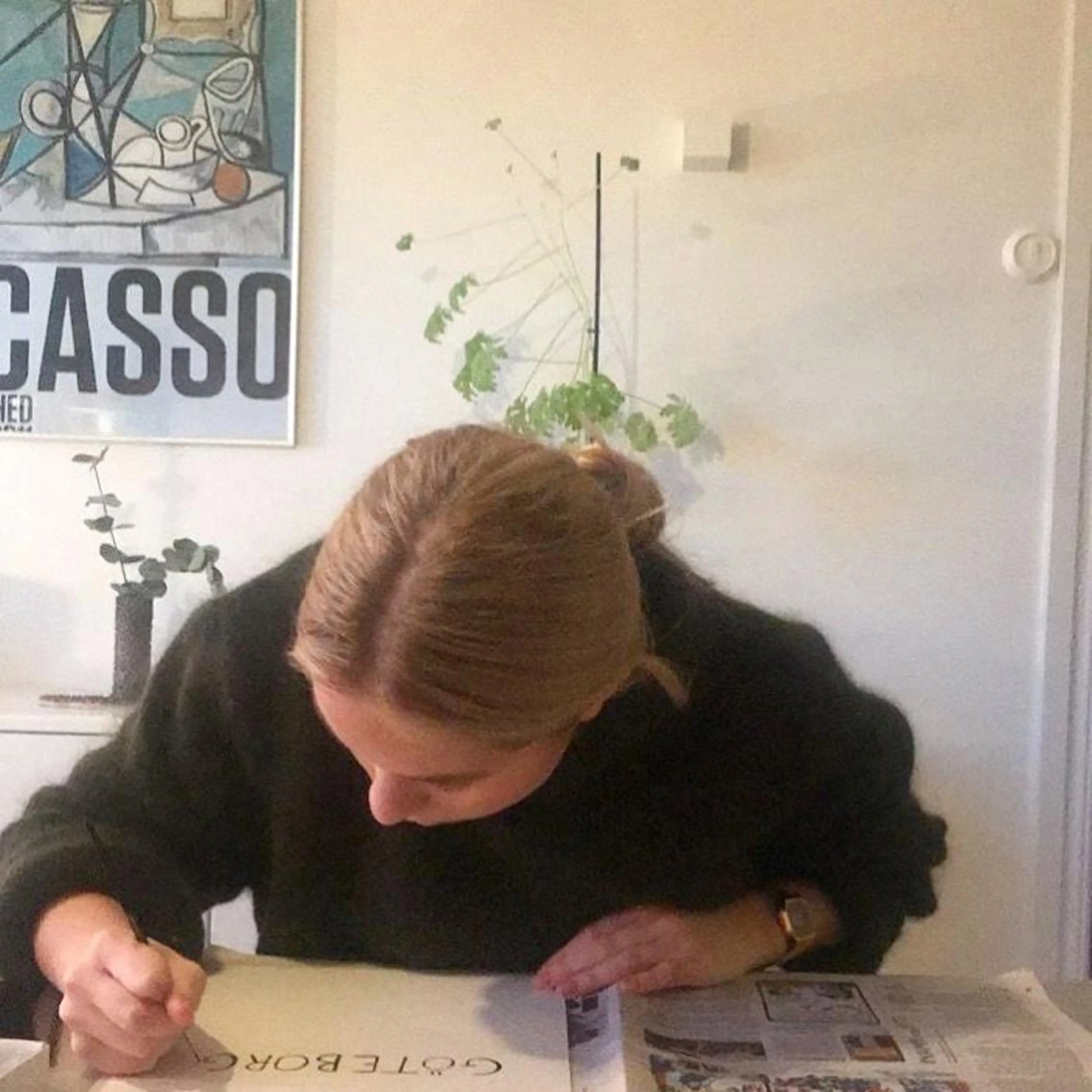 ミディアム カラー パーマ ヘアアレンジ メンズ キッズ ネイル マツエク・マツパ モリモト サナのヘアスタイル