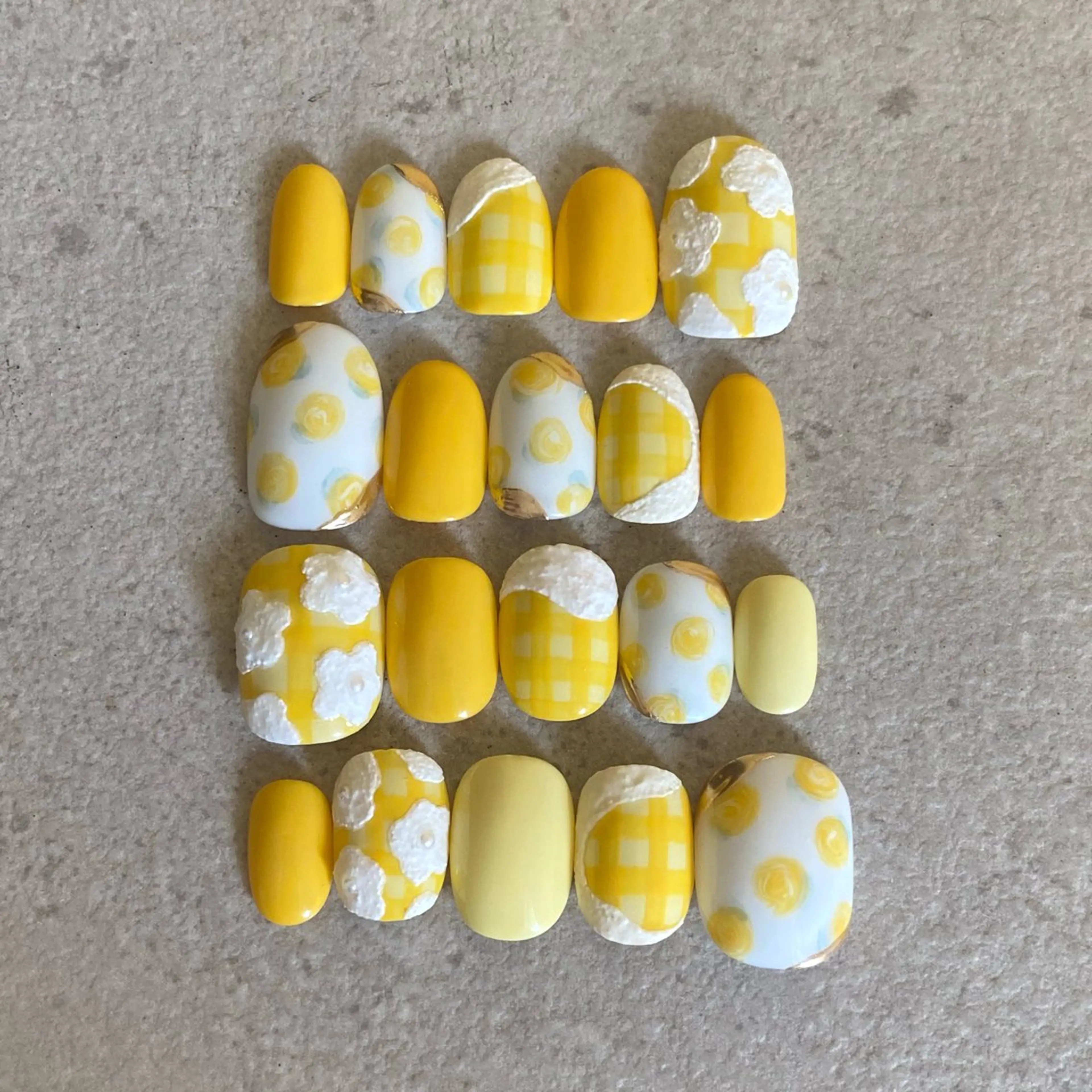 ネイル メンズネイル 黄色 舞鶴 奈々美のネイルデザイン