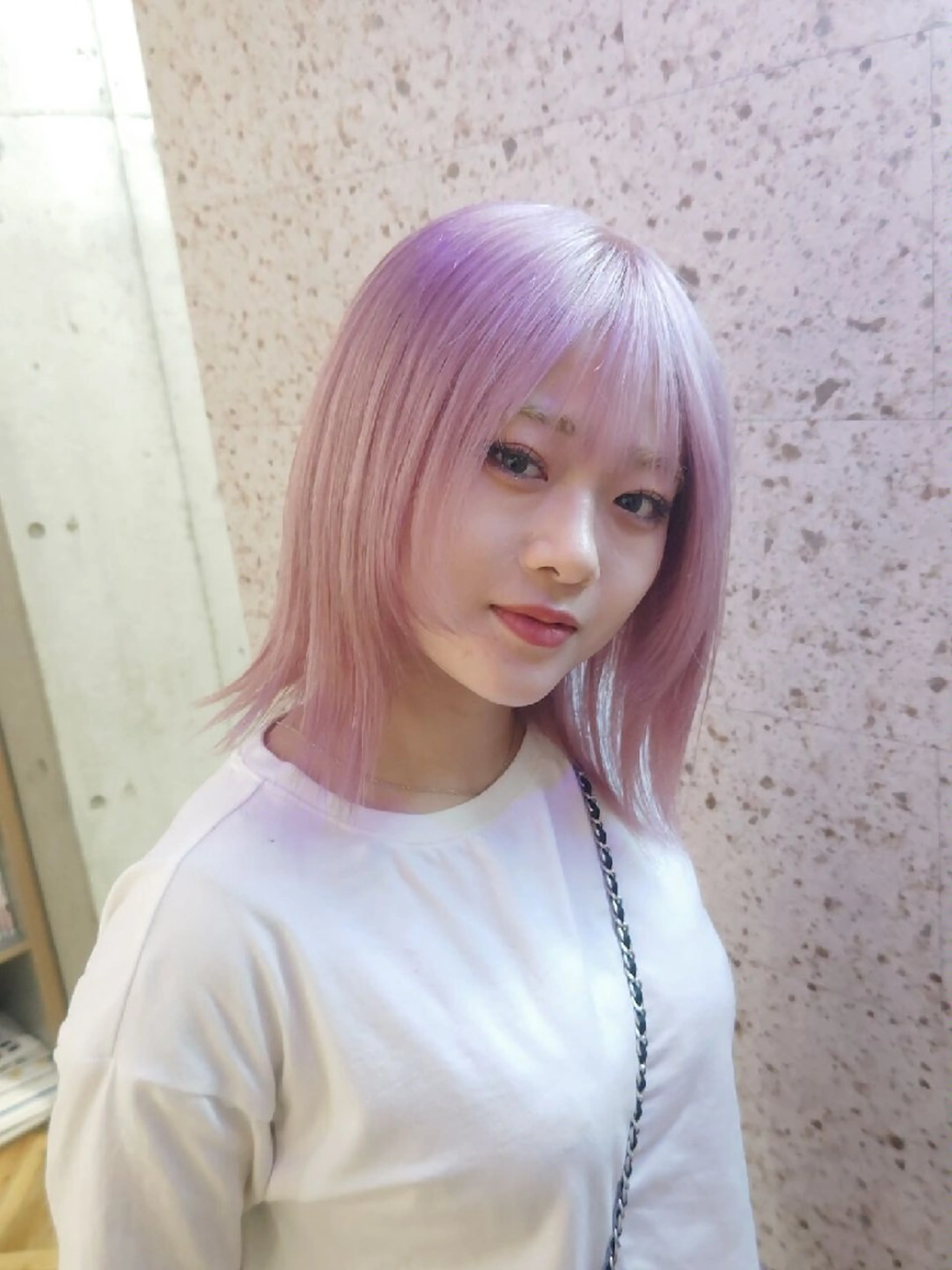 ミディアム カラー ラベンダーカラー ピンクカラー ピンクラベンダー Mood hair salon所属・髪質改善.縮毛矯正 ×韓国ヘアyukiのヘアスタイル