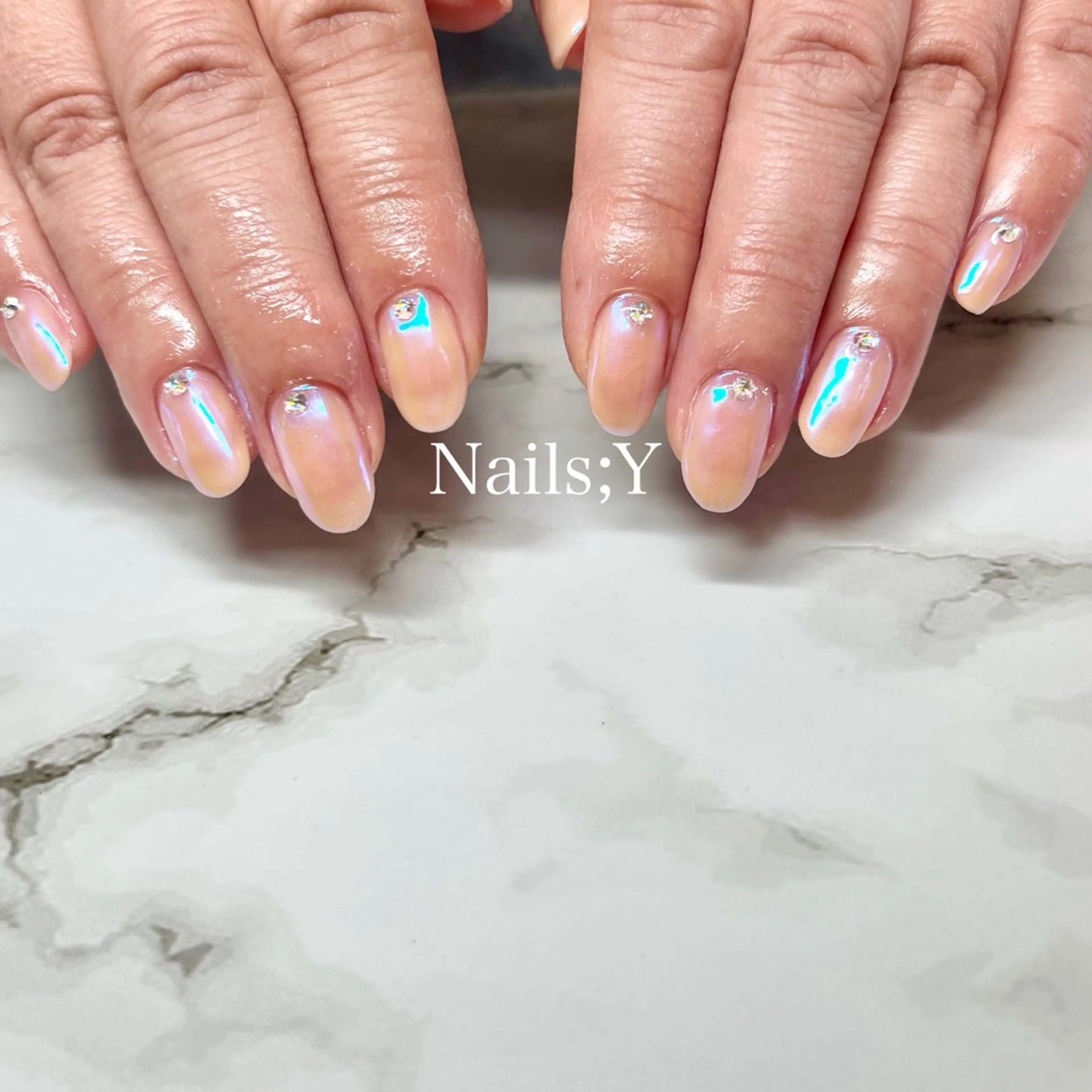 ネイル オーロラネイル クリアネイル ジェルネイル グラデーション パラジェル yo koのネイルデザイン
