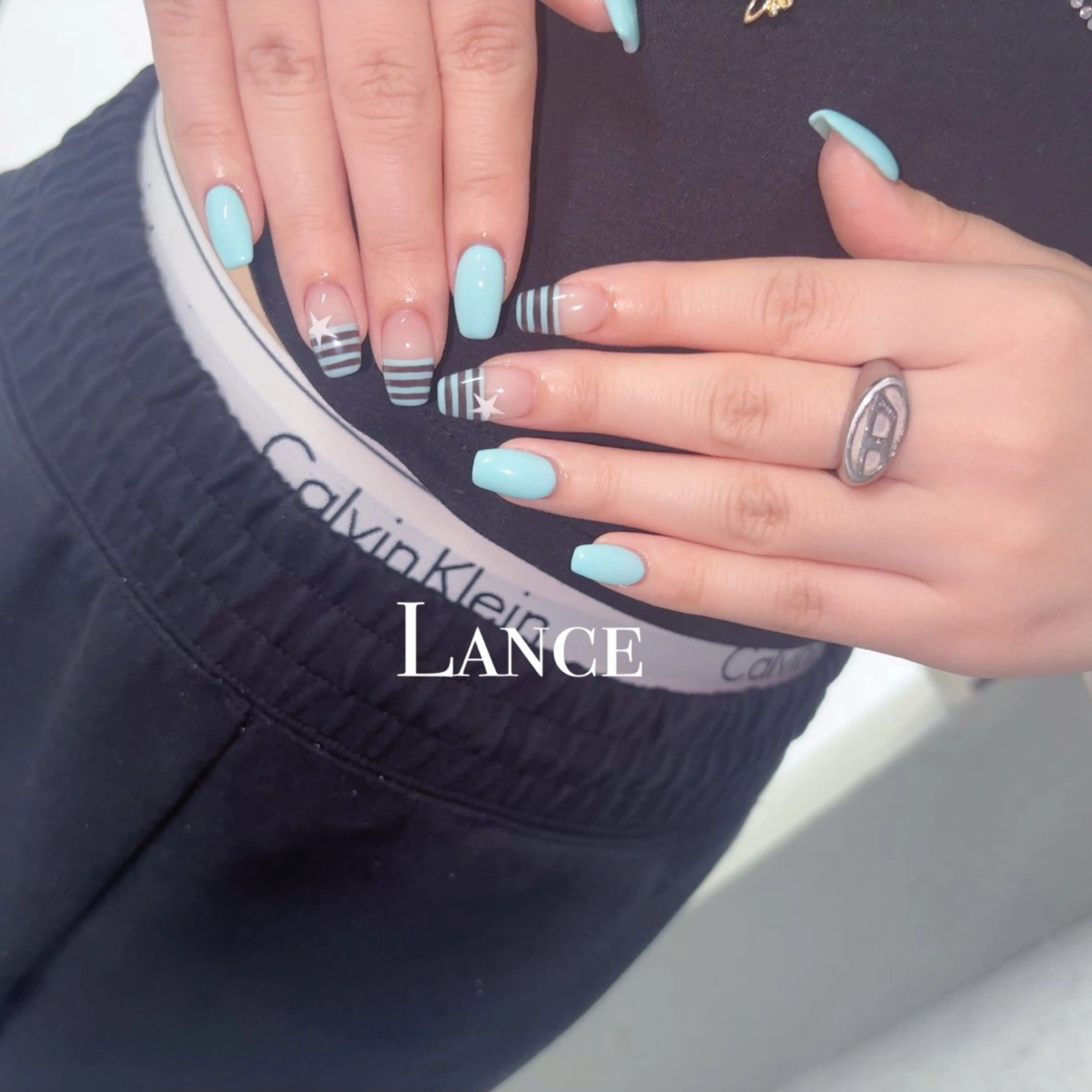 ネイル オーロラネイル ドット フットネイル 氷ネイル・うるうるネイル キラキラネイル ハンドネイル Lance nailのネイルデザイン