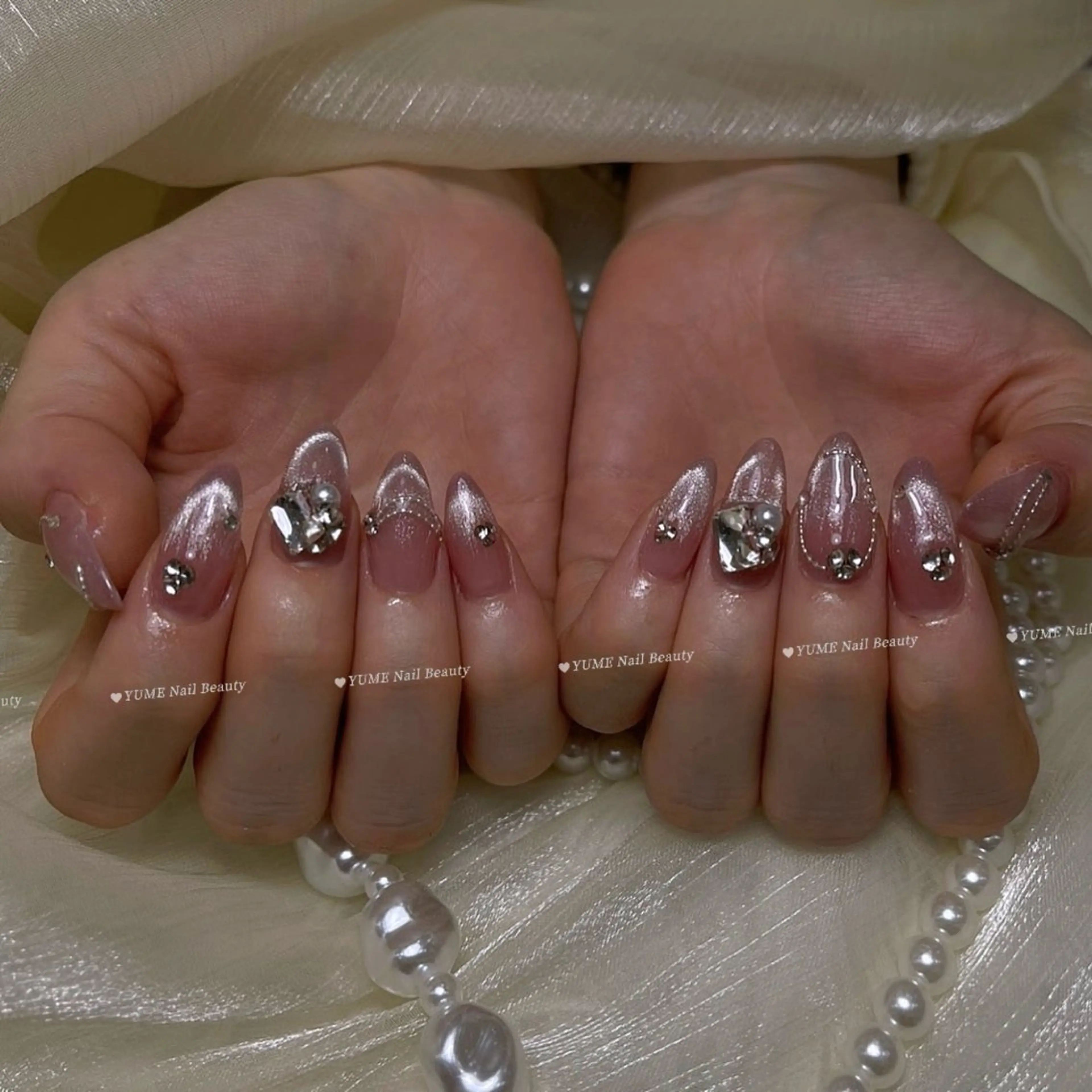 ミディアム ハンドネイル YUME Nail Beautyのネイルデザイン