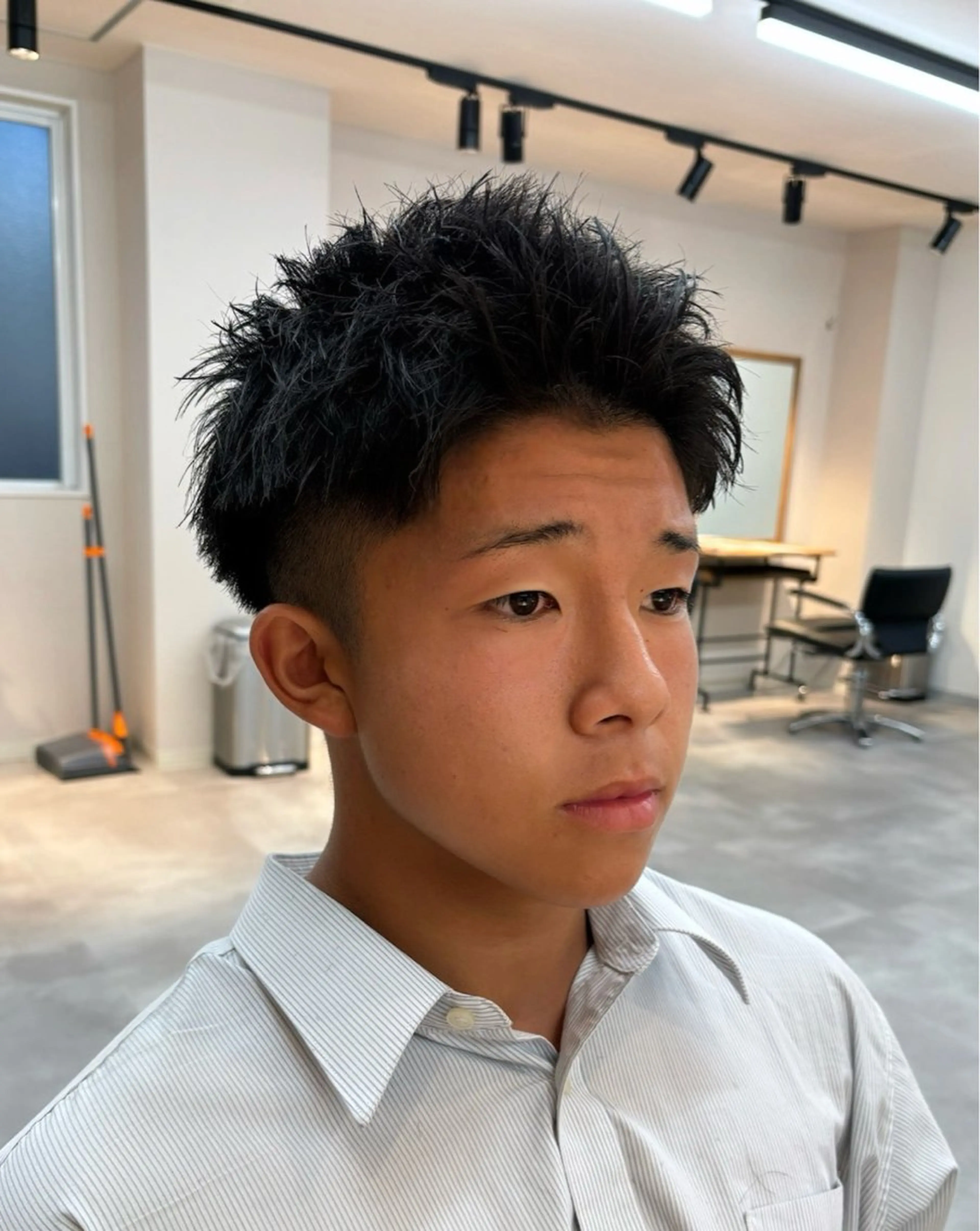 メンズ スパイキーショート カット 保立/フェザーパーマ /メンズカット千葉のヘアスタイル