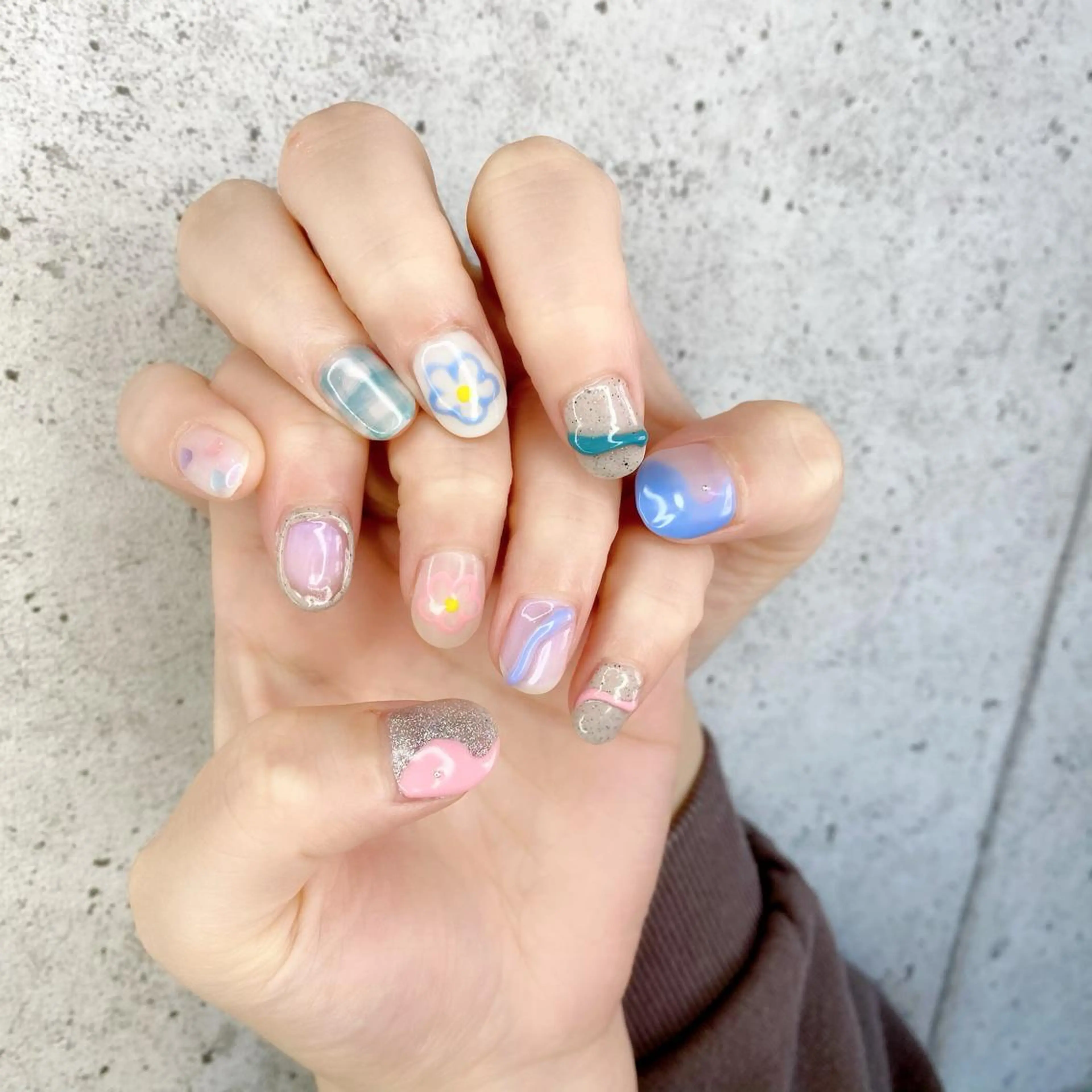 ミディアム カラー パーマ ヘアアレンジ メンズ キッズ ネイル マツエク・マツパ ハンドネイル Salon Ｋのネイルデザイン