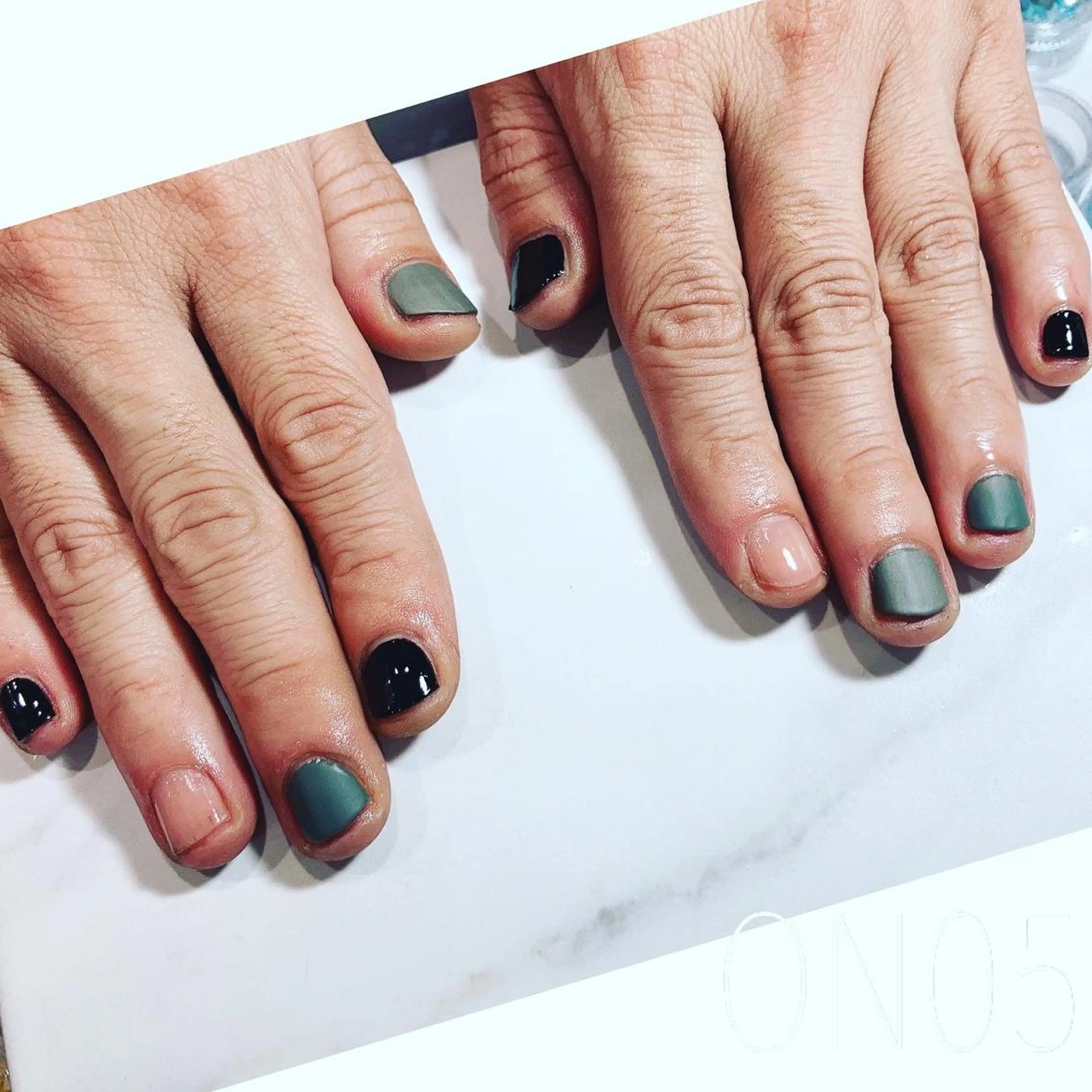 ネイル 園 寛子 （ネイリスト）のネイルデザイン