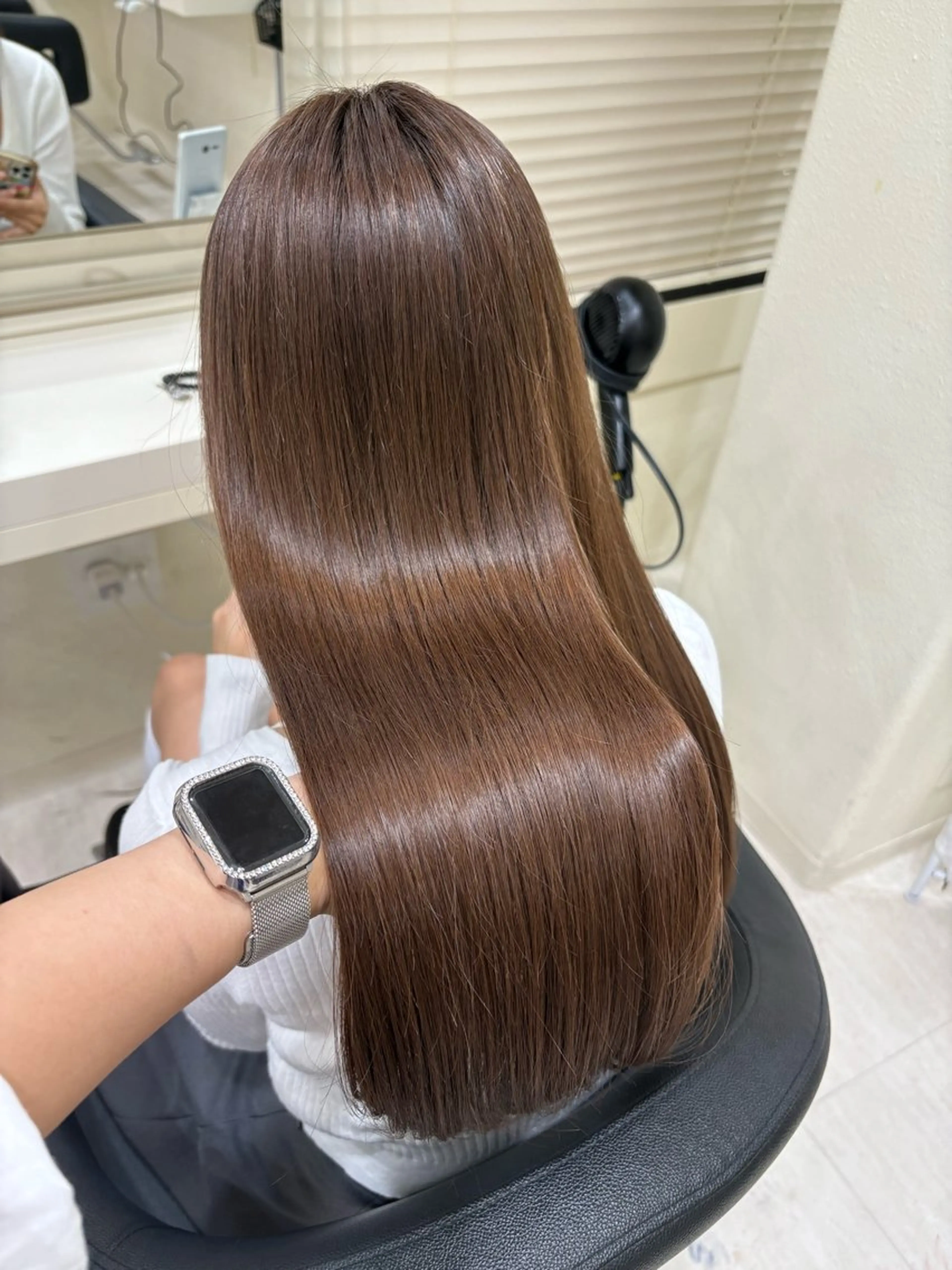 ロング カラー ベージュカラー ハイトーンカラー ハイトーンベージュ 大人上品ベージュ 🎀HARUNAのヘアスタイル